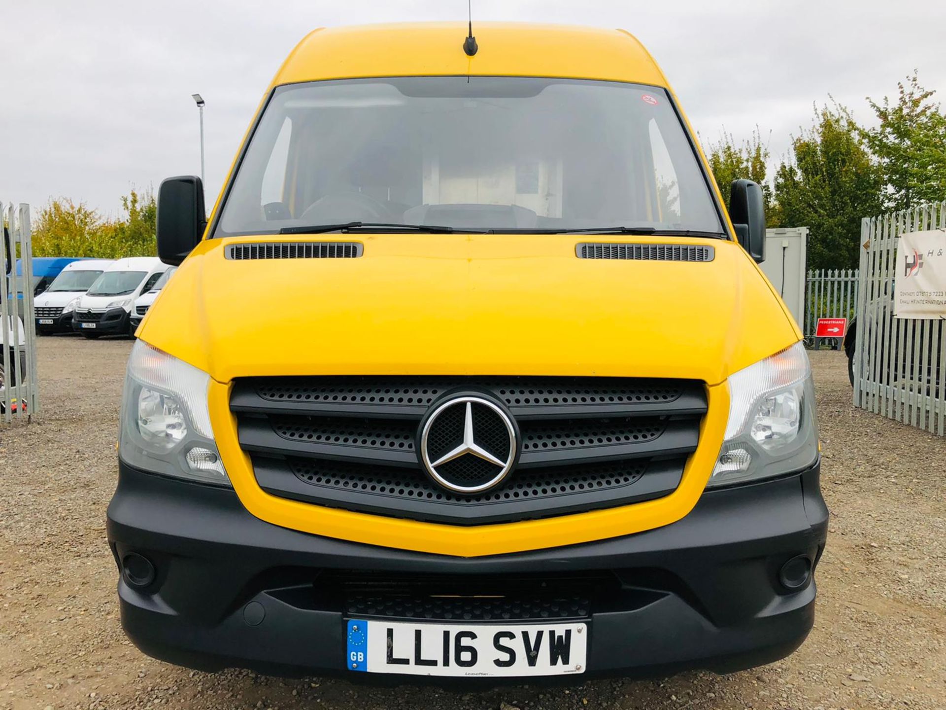 ** ON SALE ** Mercedes-Benz Sprinter 2.1 313 CDI L2 H3 2016 '16 Reg' Air Con - Cruise Control - Image 4 of 30