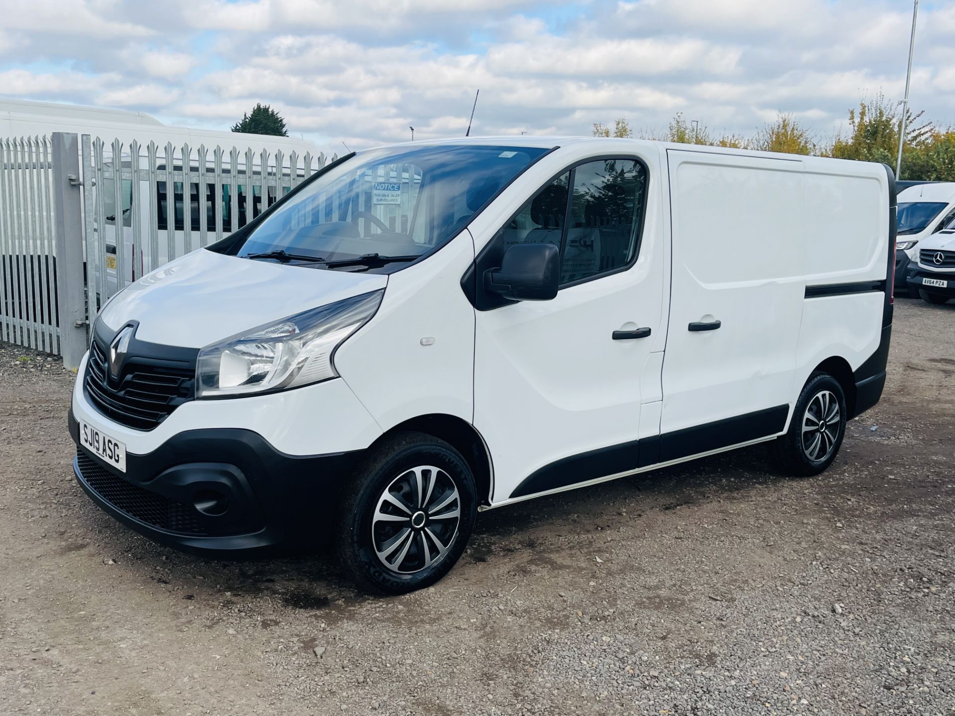 Renault Trafic SL27 Business 1.6 DCI Euro 6 2019 '19 Reg' ULEZ Compliant - Panel Van - Image 6 of 37