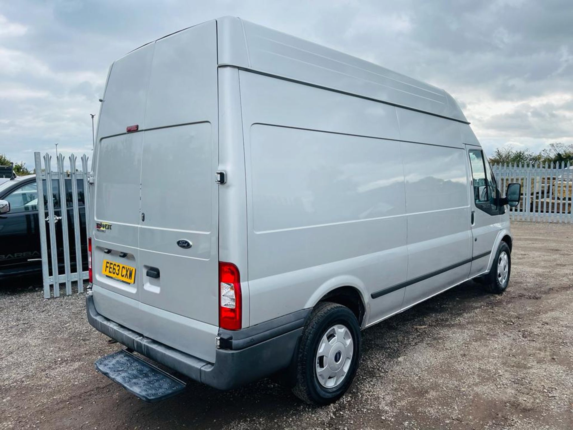 **ON SALE** Ford Transit 2.2 TDCI 125 T350 **Trend** L3 H3 2013 '63 Reg' Cruise control - Image 8 of 23