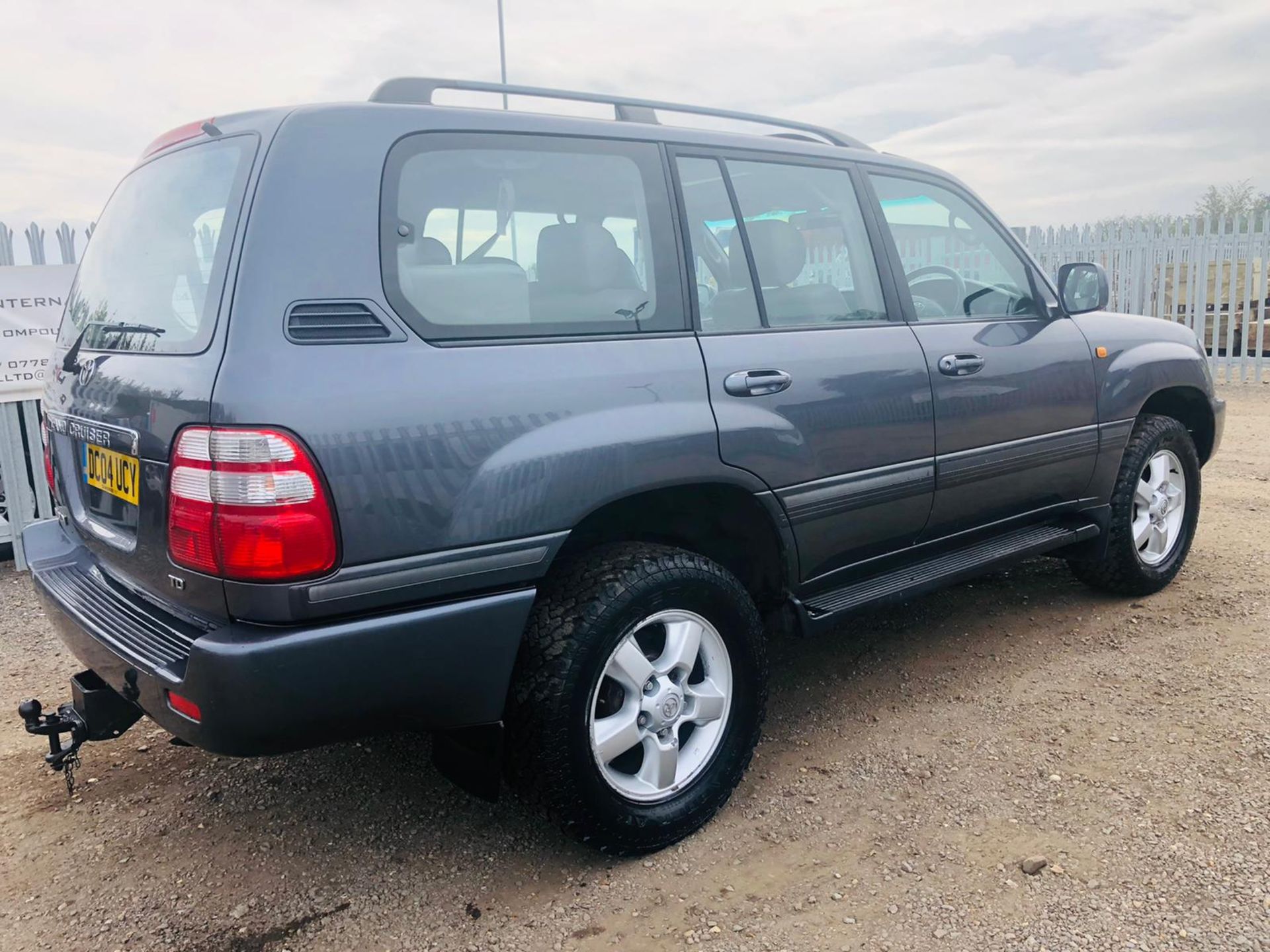 ** ON SALE **Toyota Land cruiser Amazon 4.2 TD Auto 4WD 2004 '04 Reg' 7 Seats - Full Spec**Rare** - Image 8 of 30