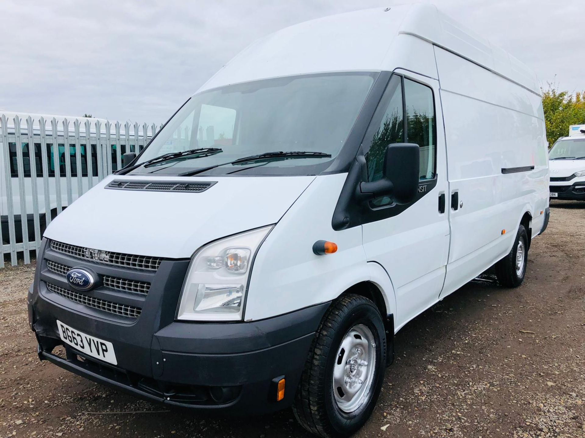 Ford Transit 125 2.2 TDCI T350 Jumbo RWD L4 H3 2013 '63 Reg' Panel Van - Extra Long Wheel base - Image 4 of 34