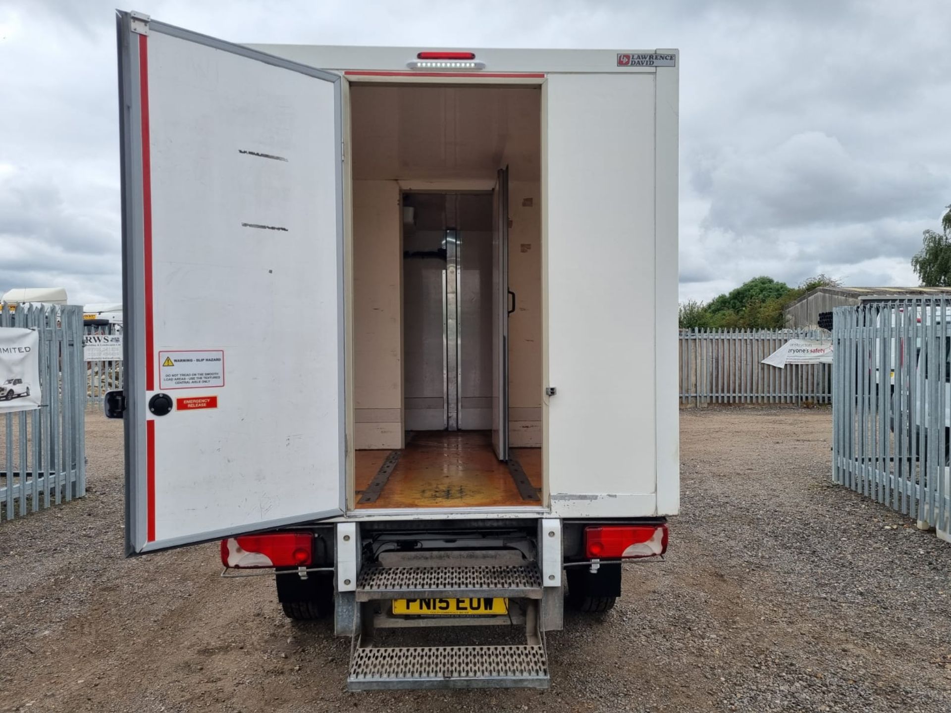 Mercedes-Benz Sprinter 2.1 313 CDI Fridge/Freezer Luton Box 1015 '15 Reg' Carrier Unit - Image 5 of 15