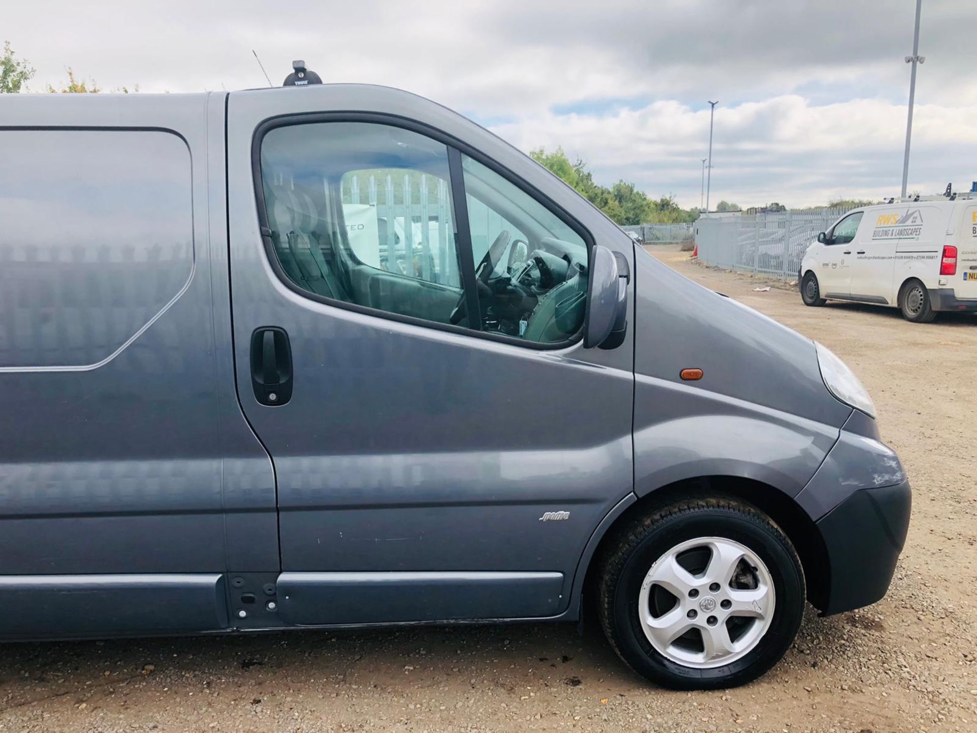 Vauxhall Vivaro 2.0 CDTI **Sportive** 2900 L2 L1 2013 '13 Reg' Air Con - ** Long Wheel Base ** - Image 9 of 19