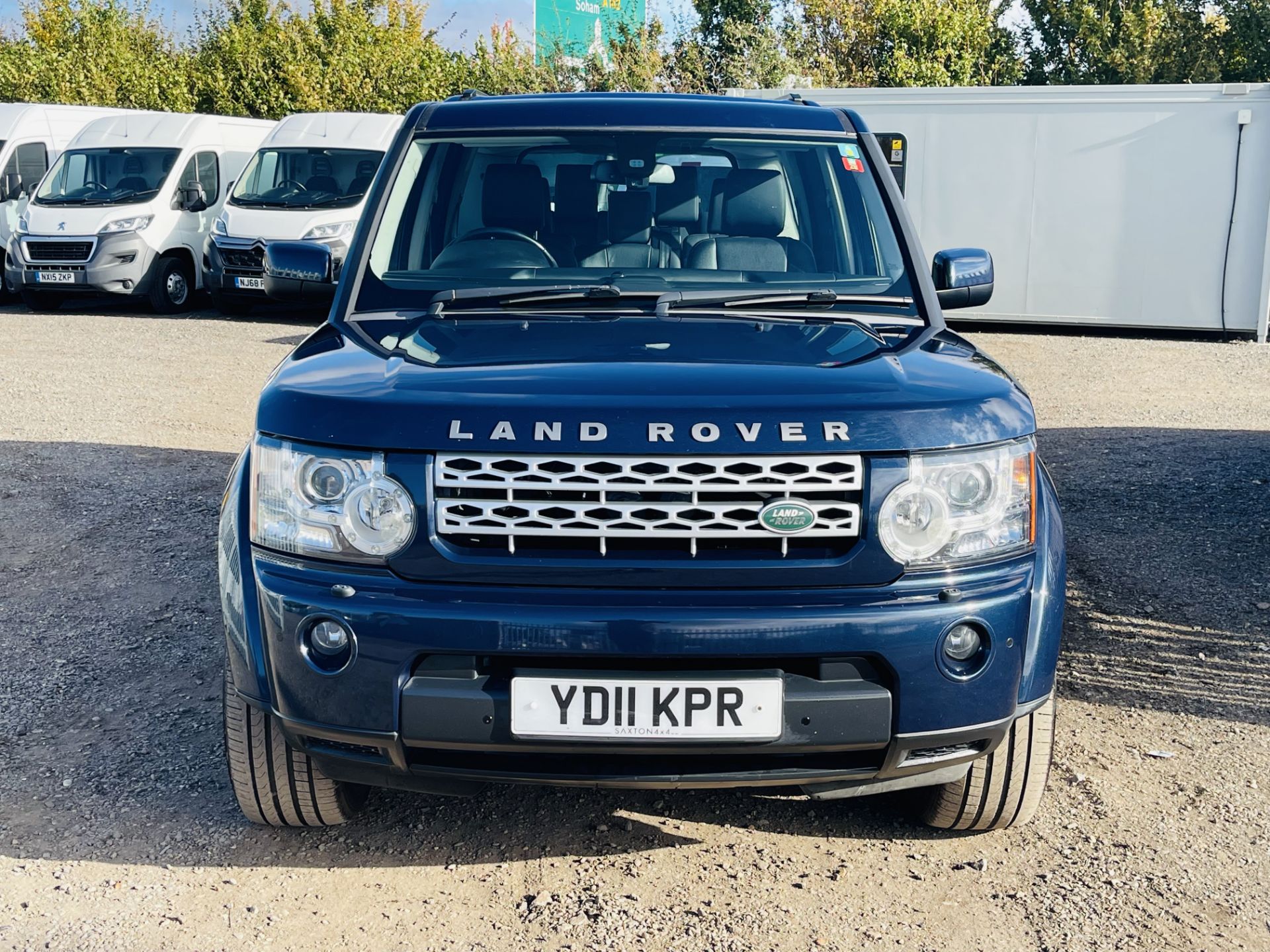 Land Rover Discovery 4 3.0 SDV6 XS Auto 2011 '11 Reg' Sat Nav - Metallic Blue - 4WD - 7 Seats - Image 4 of 37