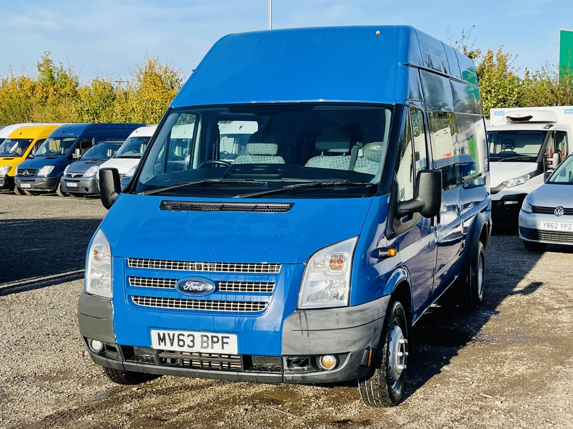 Ford Transit 2.2 TDCI T460 155 RWD 2013 **Crew-van** '63 Reg' L4 H3 - Twin Rear Axle ** Rare ** - Image 4 of 25