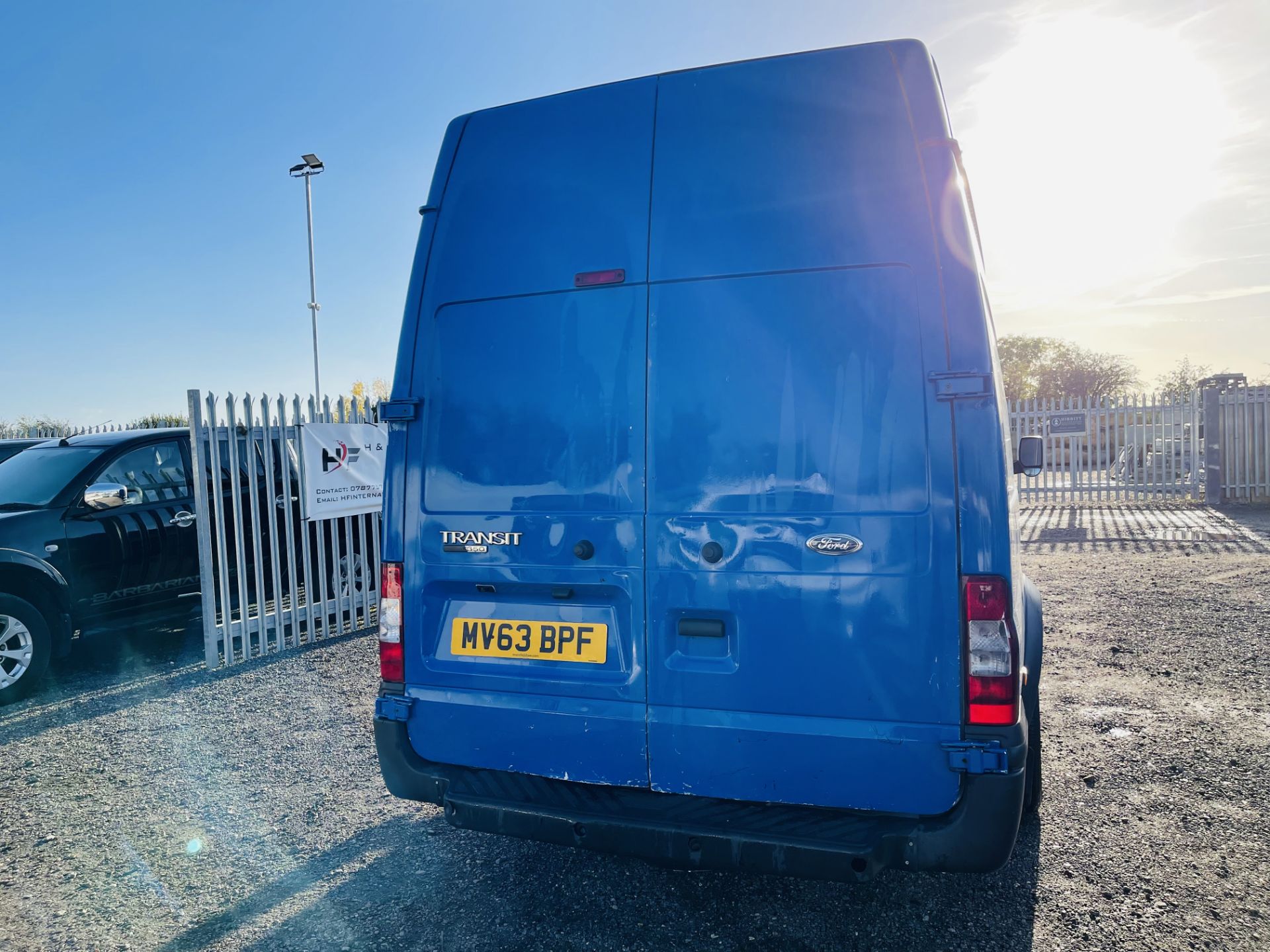 Ford Transit 2.2 TDCI T460 155 RWD 2013 **Crew-van** '63 Reg' L4 H3 - Twin Rear Axle ** Rare ** - Image 14 of 25