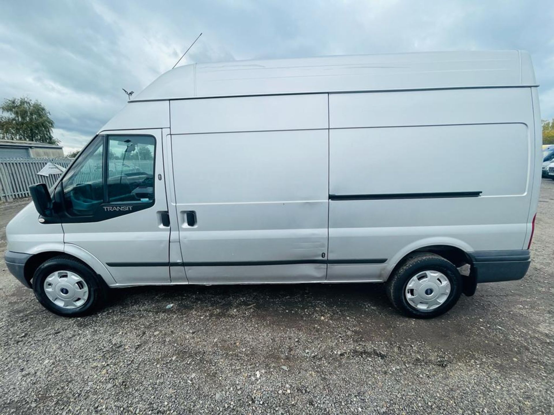 **ON SALE** Ford Transit 2.2 TDCI 125 T350 **Trend** L3 H3 2013 '63 Reg' Cruise control - Image 11 of 23