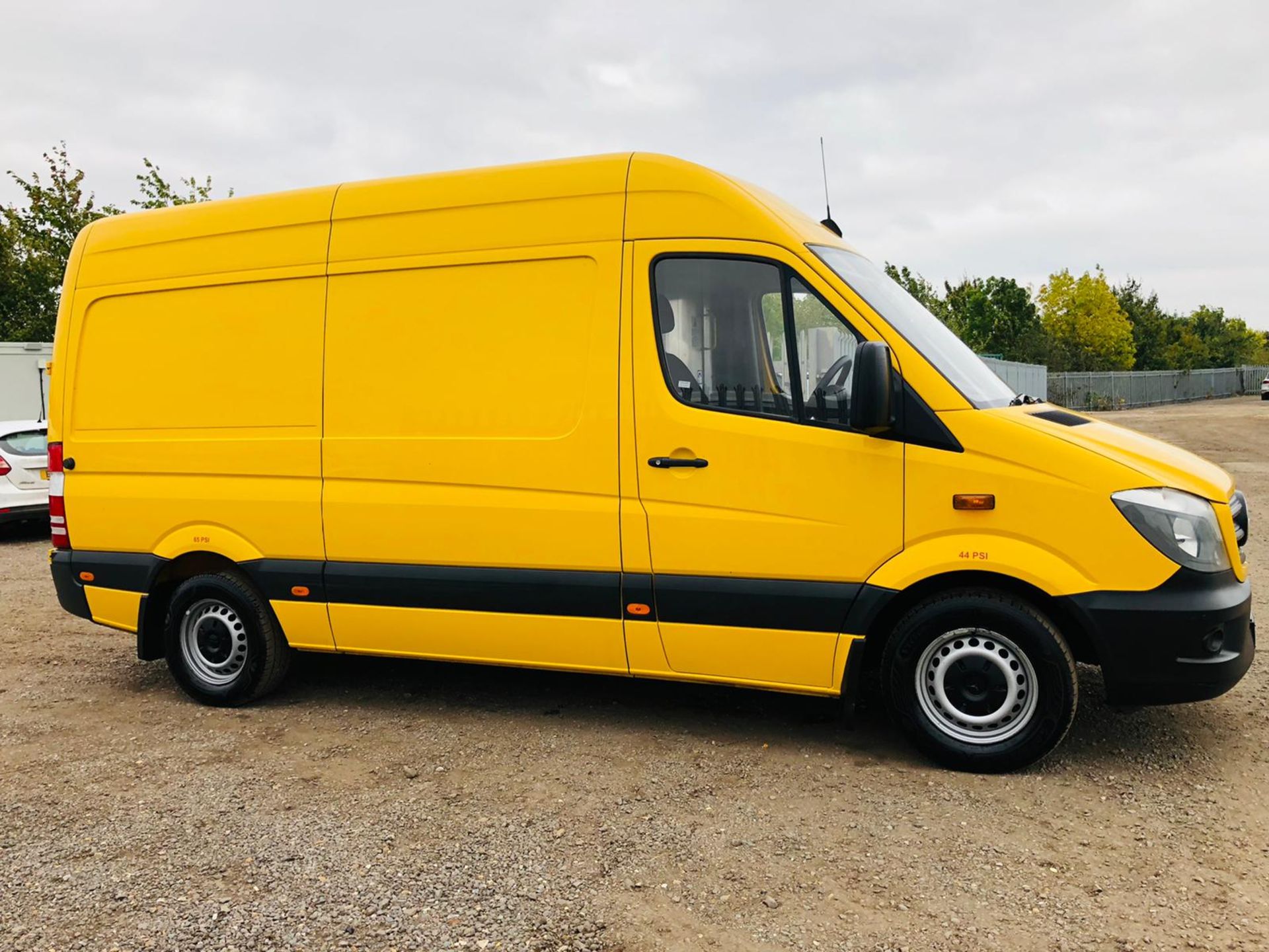 ** ON SALE ** Mercedes-Benz Sprinter 2.1 313 CDI L2 H3 2016 '16 Reg' Air Con - Cruise Control - Image 3 of 30