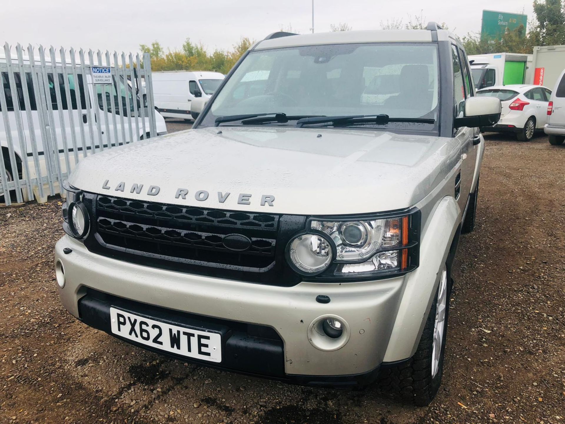 **ON SALE** Land Rover Discovery 4 3.0 SDV6 255 Command Shift Auto 2012 '62 Reg' Sat Nav - Air con - Image 6 of 33