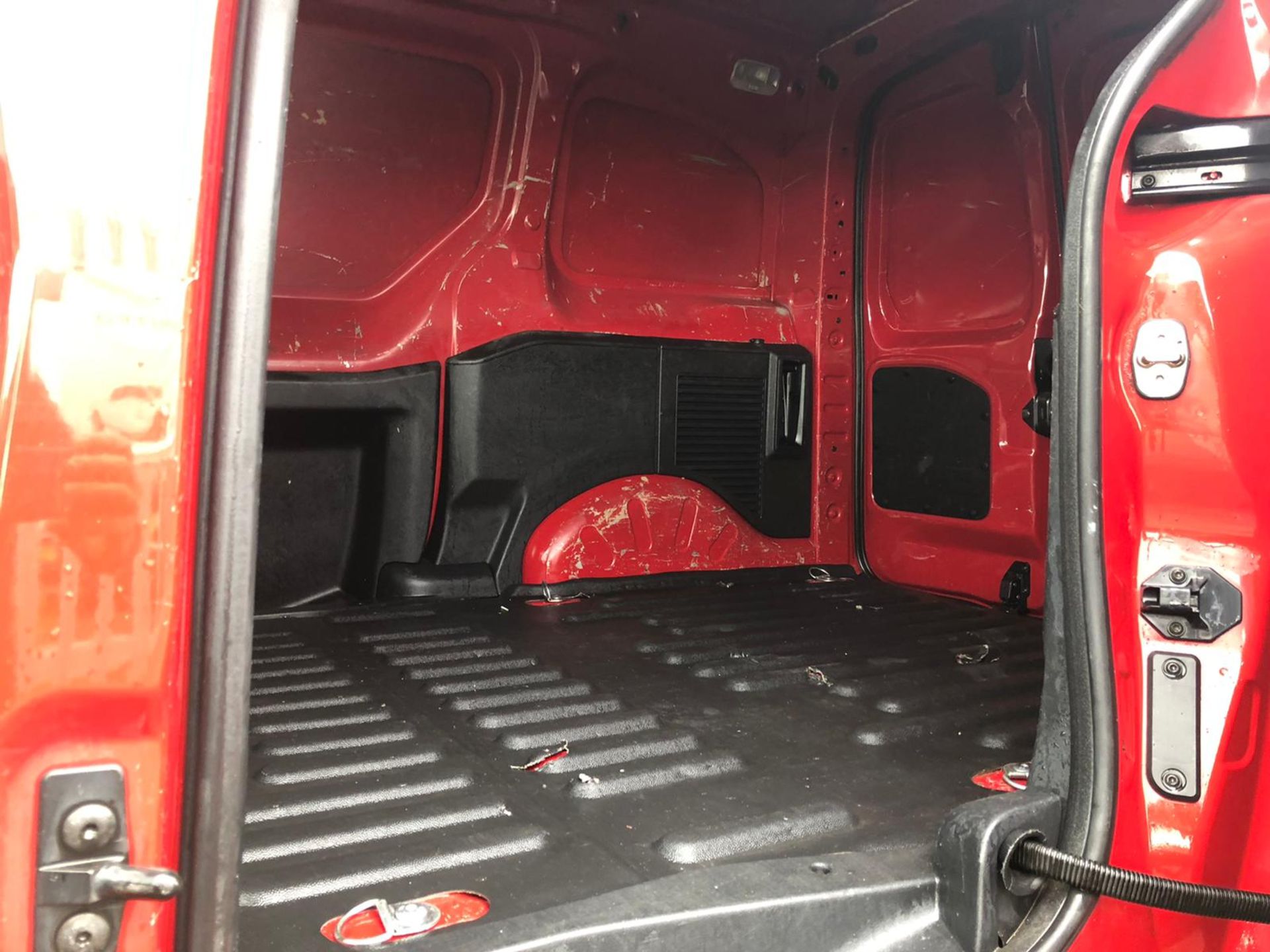 ** ON SALE ** Citreon Berlingo LX 625 1.6 HDI 75 2011 '11 Reg' Panel Van - Elec Pack - Image 7 of 21