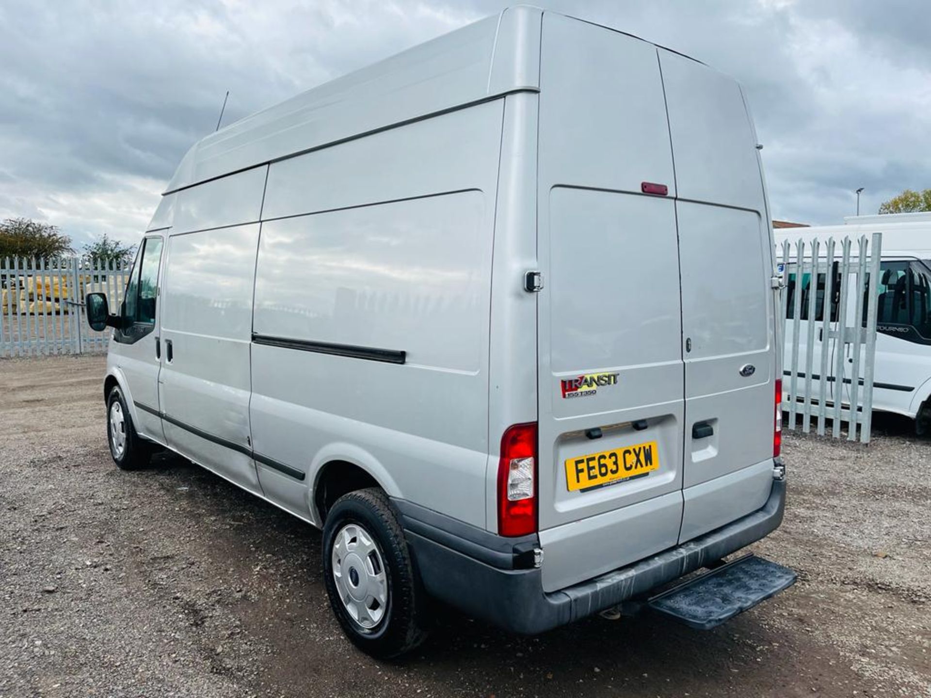 **ON SALE** Ford Transit 2.2 TDCI 125 T350 **Trend** L3 H3 2013 '63 Reg' Cruise control - Image 10 of 23