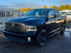 ** ON SALE **Dodge Ram 5.7 V8 Hemi 1500 Crew Cab ST ' 2015 Year ' A/C - 6 Seats -