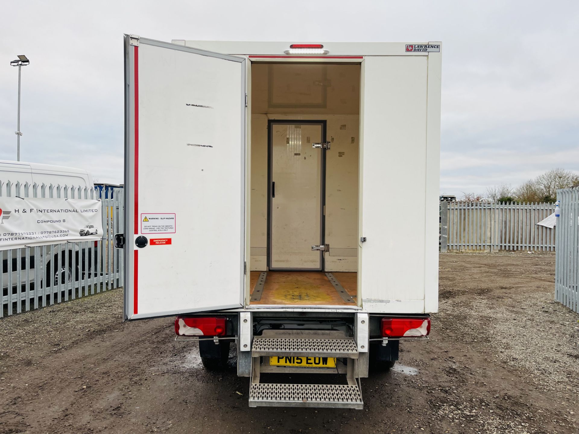 Mercedes-Benz Sprinter 2.1 313 CDI Fridge/Freezer Luton Box 1015 '15 Reg' Carrier Unit - Image 13 of 22