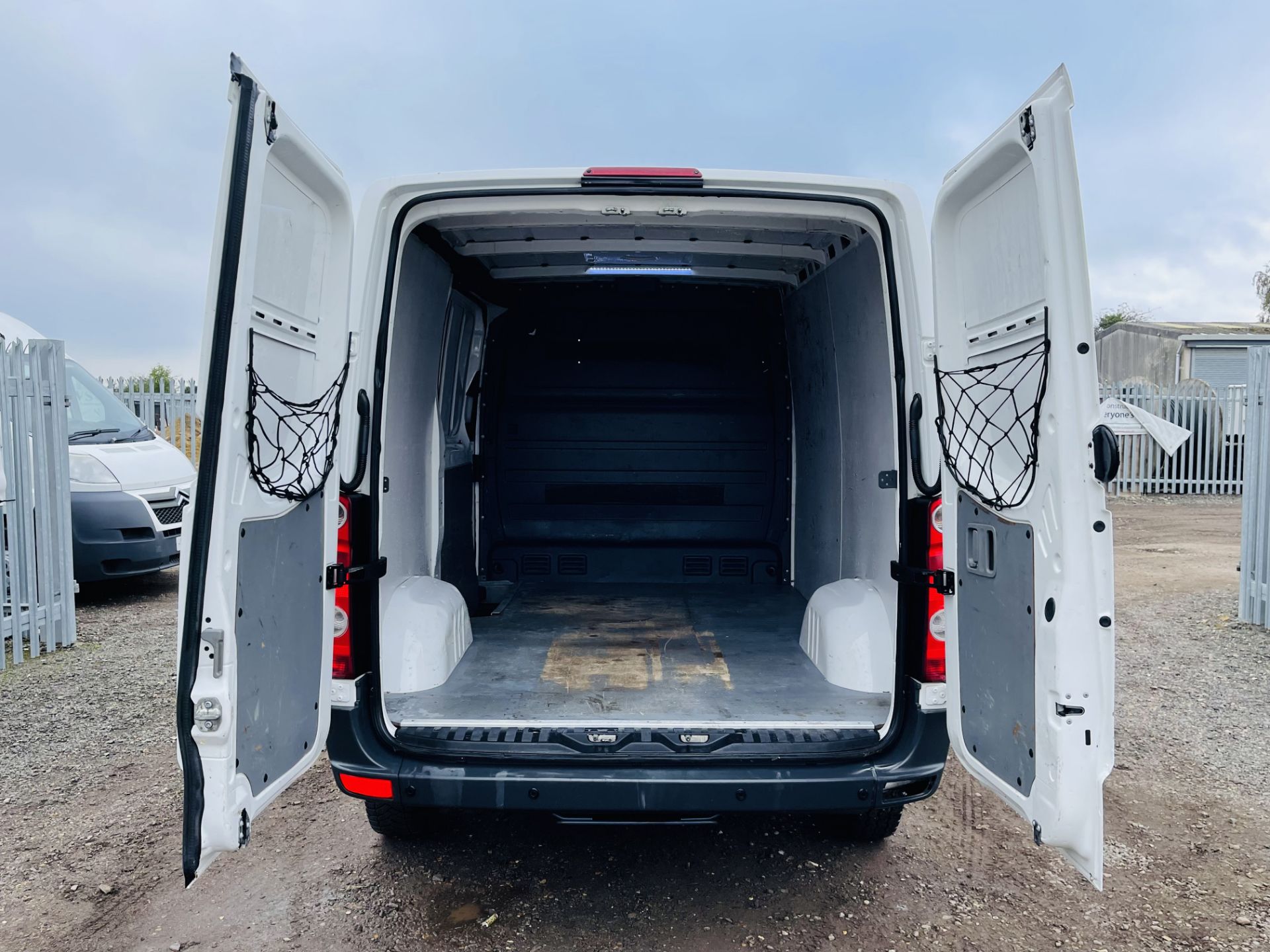 Volkswagen Crafter CR30 2.0 TDI 109 L1 H1 2012 ' 62 Reg' - Air Con - No Vat Save 20% - Image 13 of 19