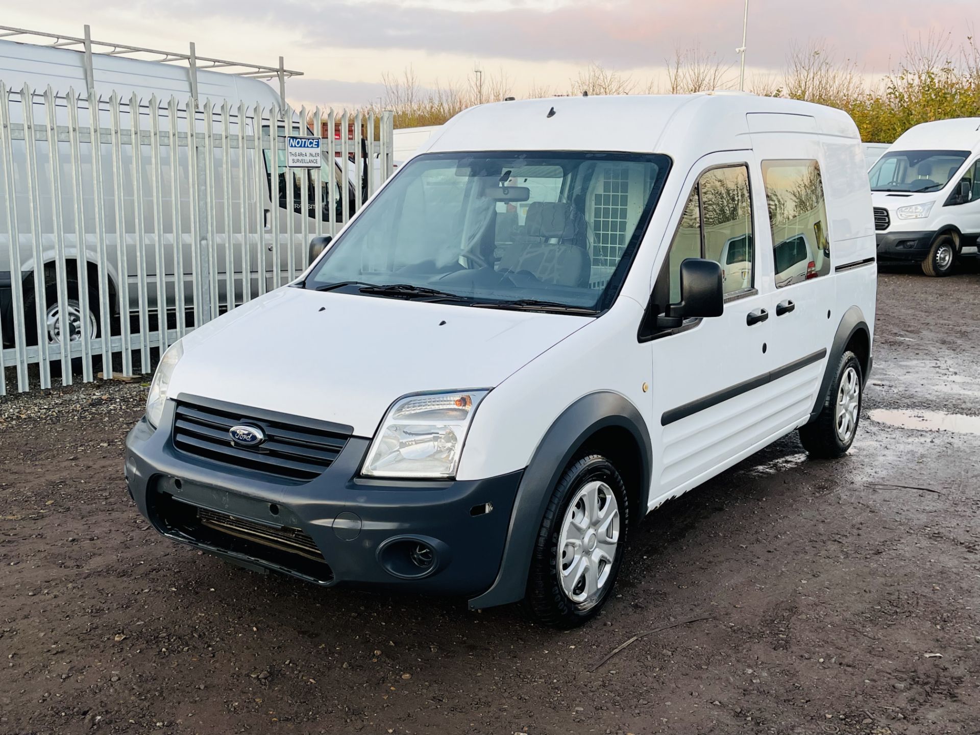 Ford Transit connect 1.8 TDCI LWB High Roof 2013 '13 Reg' A/C Elec pack - Image 4 of 21