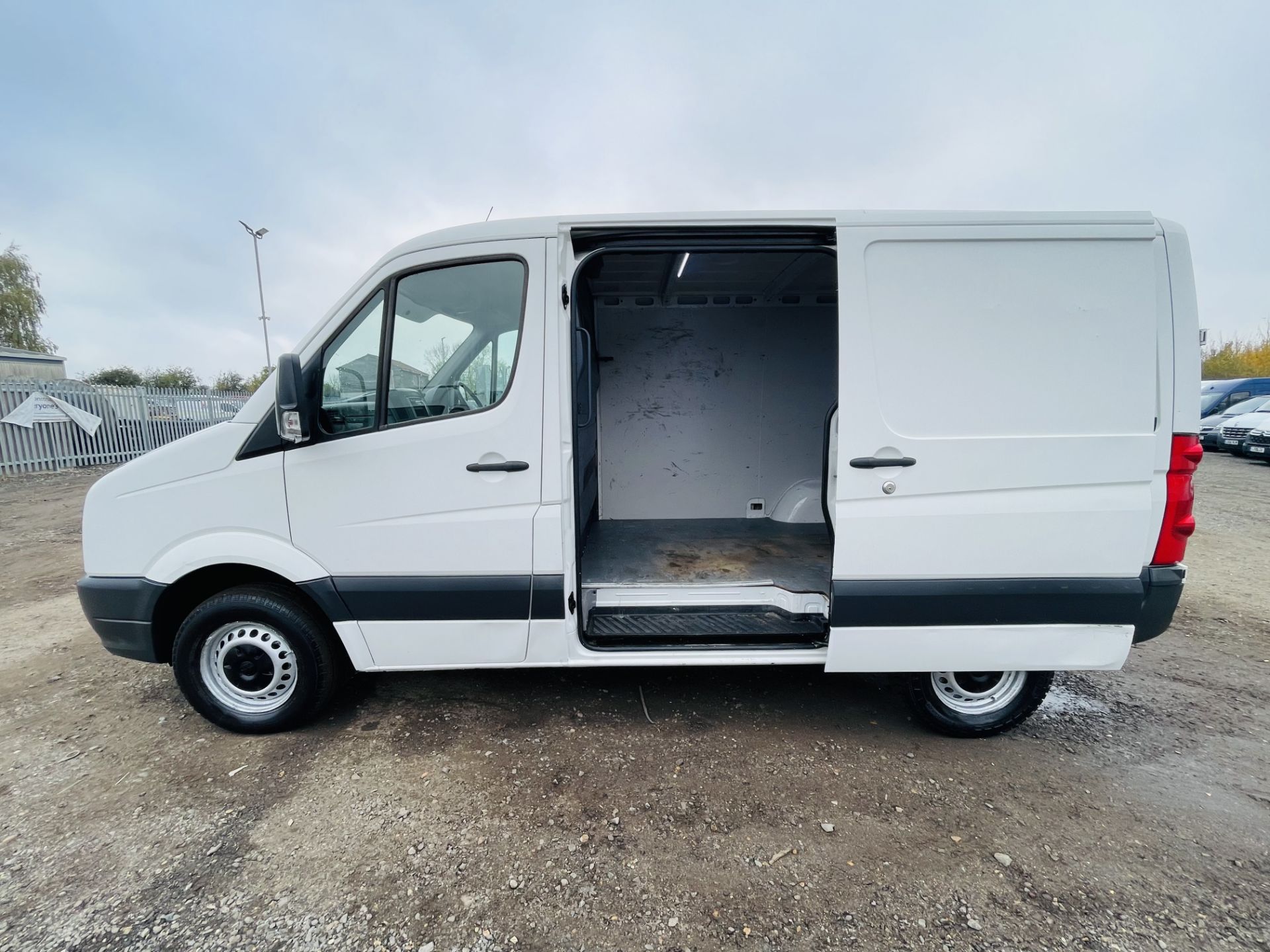 Volkswagen Crafter CR30 2.0 TDI 109 L1 H1 2012 ' 62 Reg' - Air Con - No Vat Save 20% - Image 10 of 19