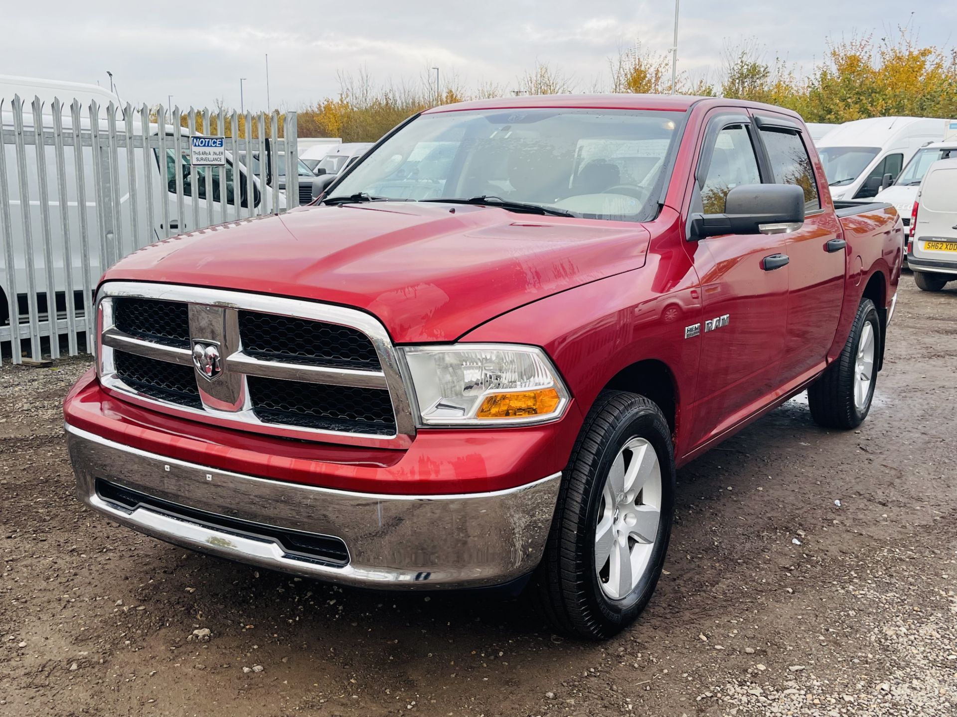 Dodge Ram 5.7 V8 Hemi **SLT Edition** '2009 Year' 4WD Crew-Cab - A/C - 6 Seats - Cruise Control - Image 2 of 29