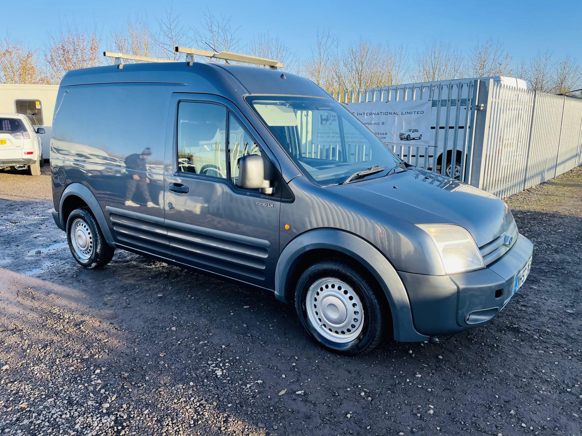 Ford Transit Connect 1.8 TDCI T230 LX110 LWB High Roof 2007 '57 Reg' A/C - No vat save 20% - Image 16 of 20