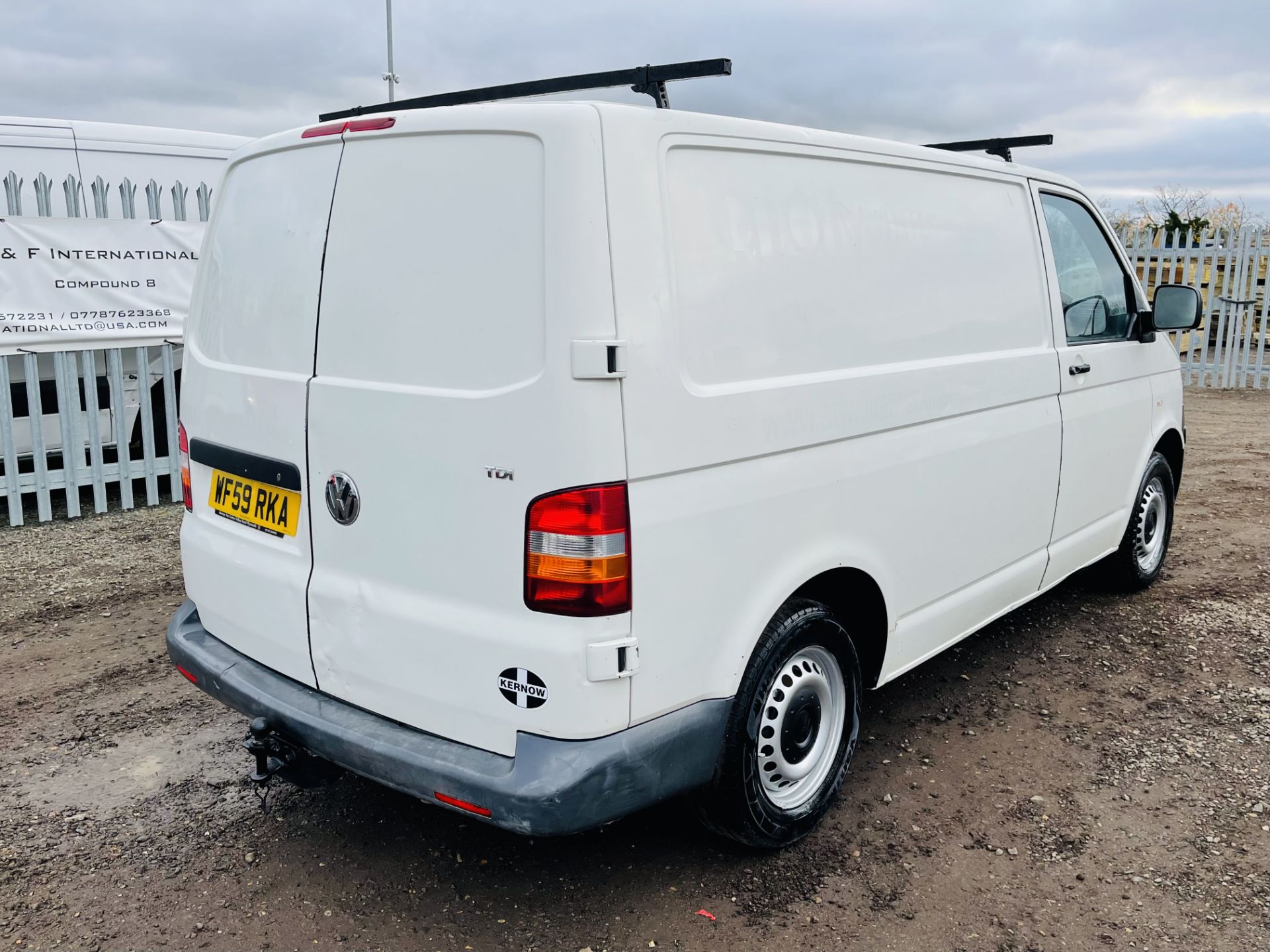 ** ON SALE ** Volkswagen Transporter T30 130 2.5 TDI L1 H1 2009 '59 Reg' Panel Van - LCV - Image 14 of 19