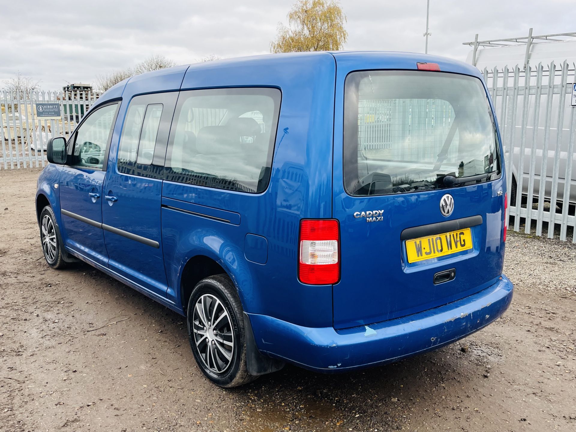 ** ON SALE ** Volkswagen Caddy Maxi Life 1.9 TDI *MPV* 2010 '10 Reg' Air Con - 5 Seats - No Vat - Image 16 of 26