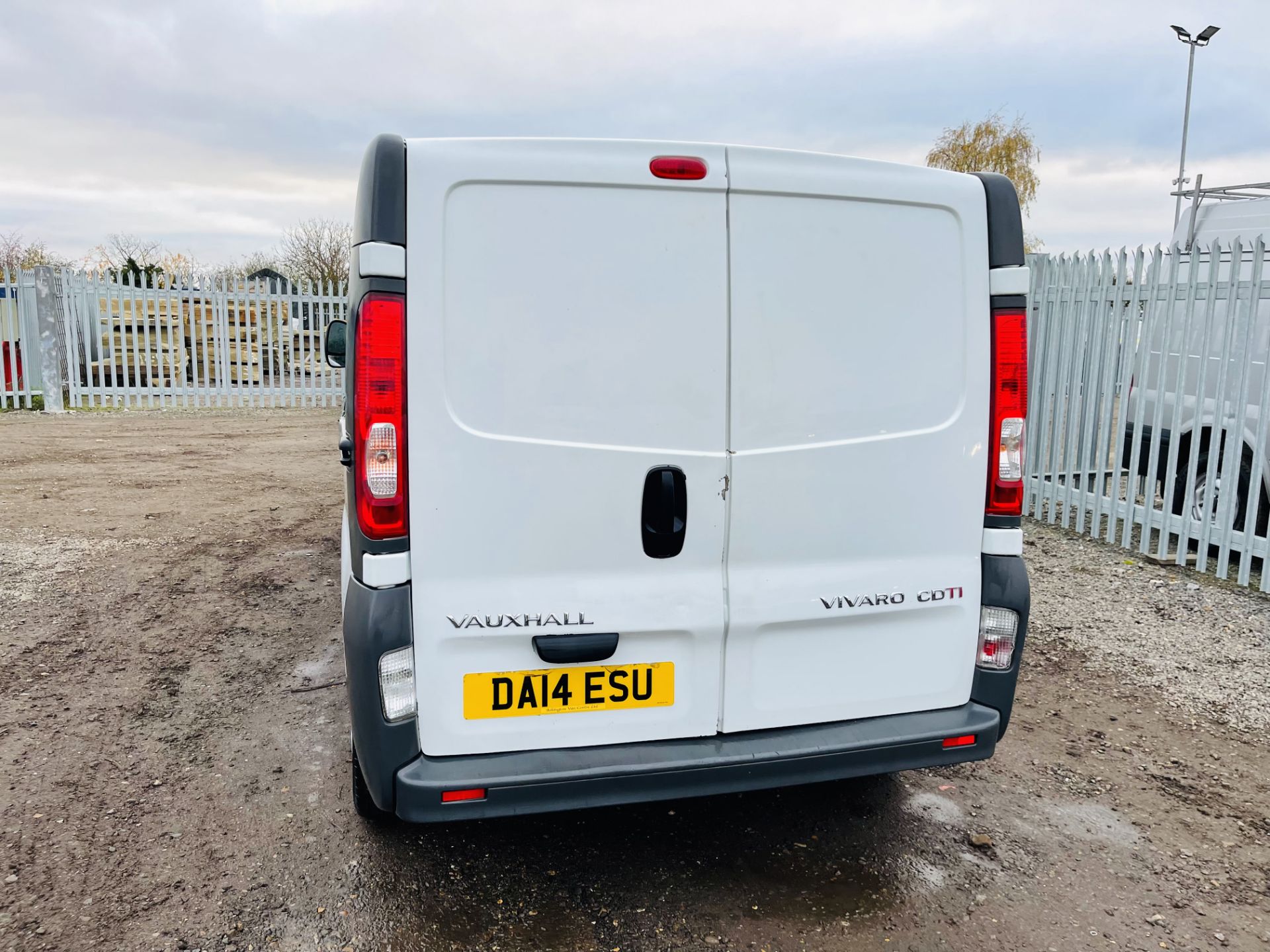 Vauxhall Vivaro 2.0 CDTI 2900 LWB 2014 '14 Reg' Panel Van - Bluetooth Pack - Image 12 of 22