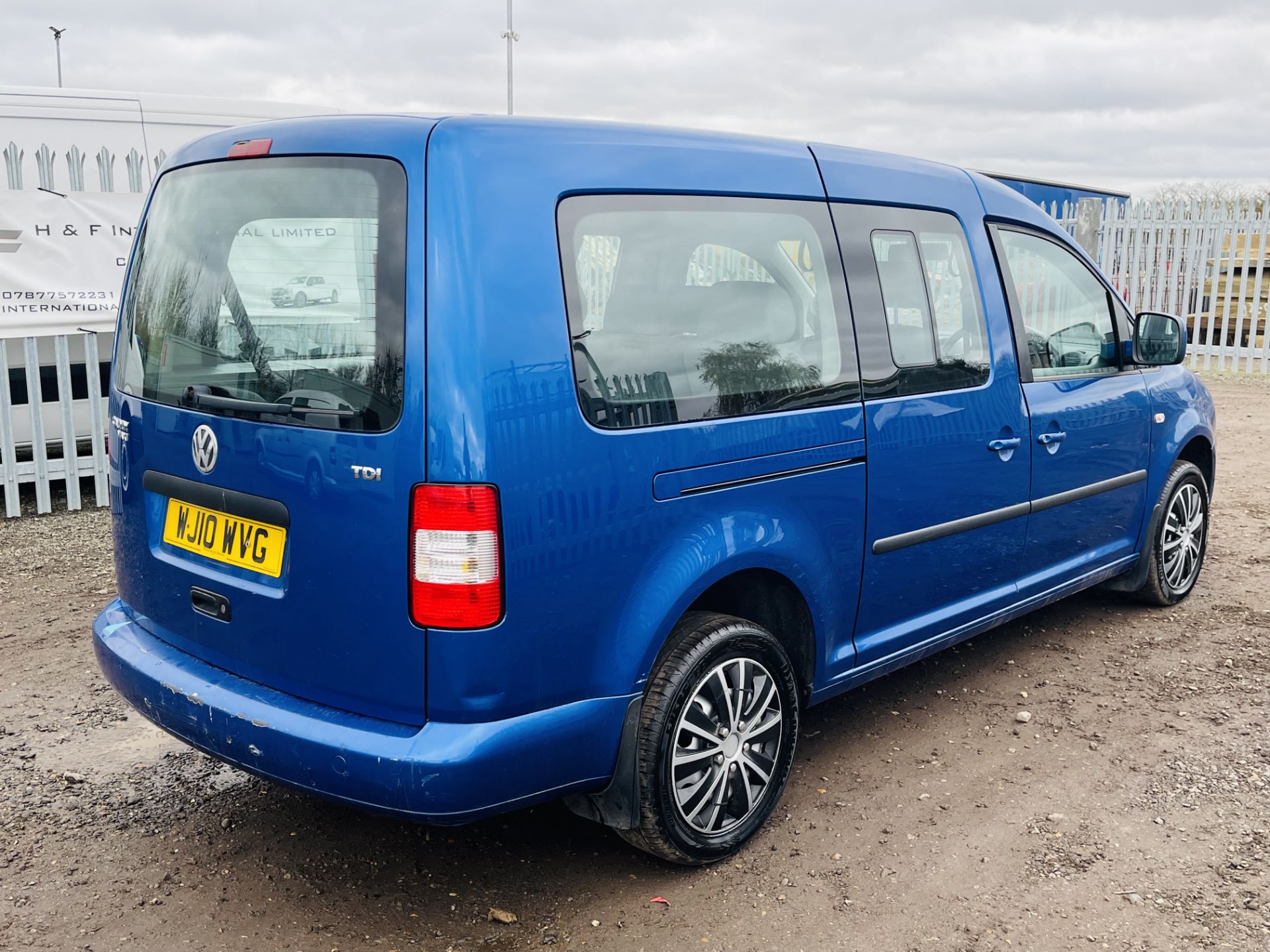 ** ON SALE ** Volkswagen Caddy Maxi Life 1.9 TDI *MPV* 2010 '10 Reg' Air Con - 5 Seats - No Vat - Image 19 of 26