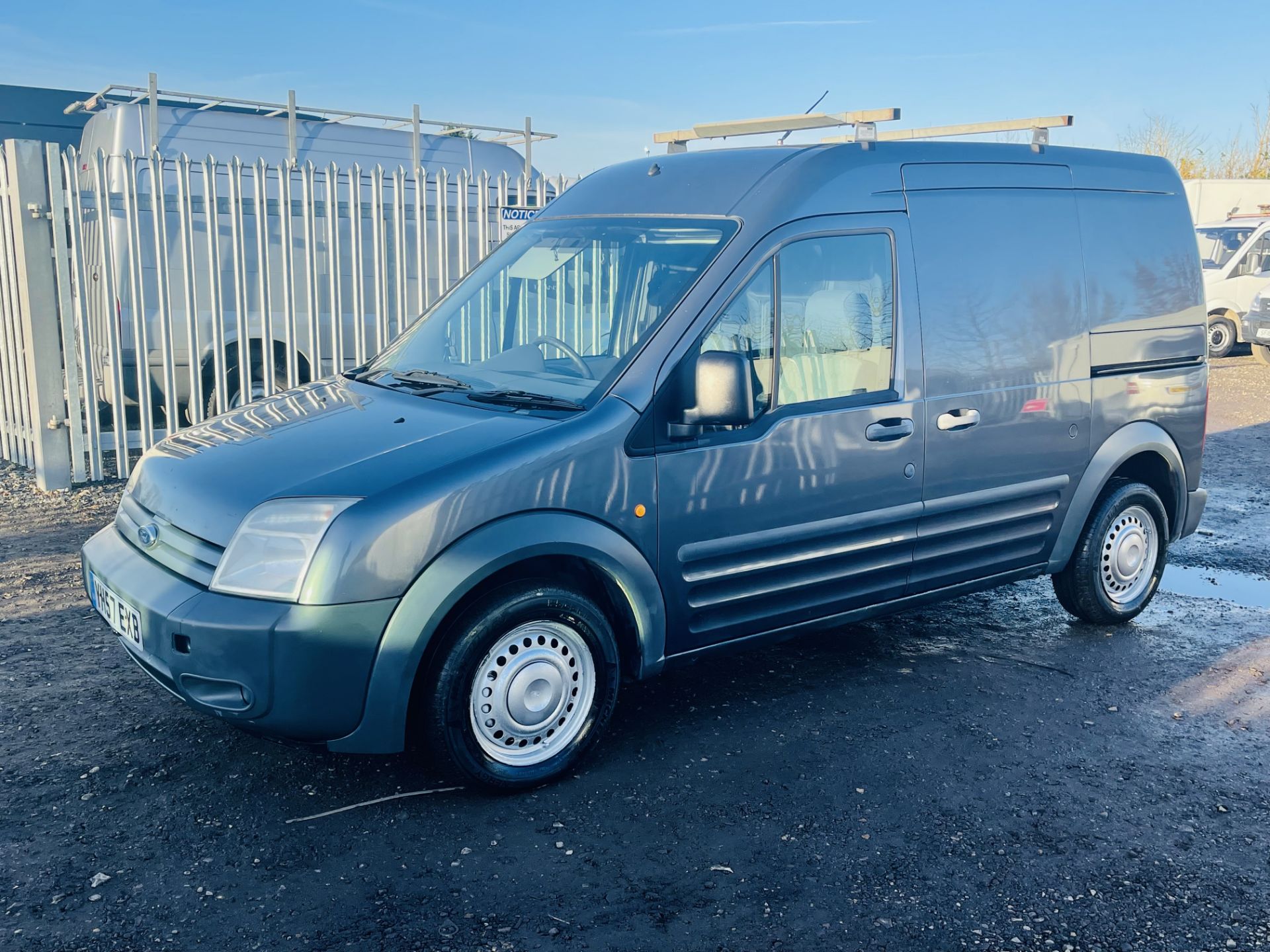 Ford Transit Connect 1.8 TDCI T230 LX110 LWB High Roof 2007 '57 Reg' A/C - No vat save 20% - Image 6 of 20