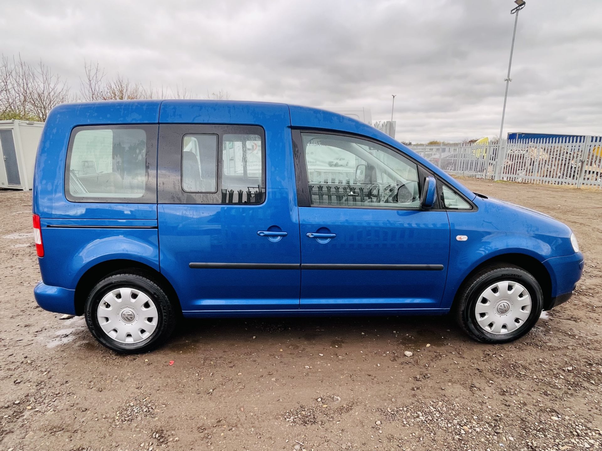 ** ON SALE ** Volkswagen Caddy Life 1.9 TDI DSG Auto 2008 '08 Reg'Air Con - Only Done 38k - - Image 18 of 24