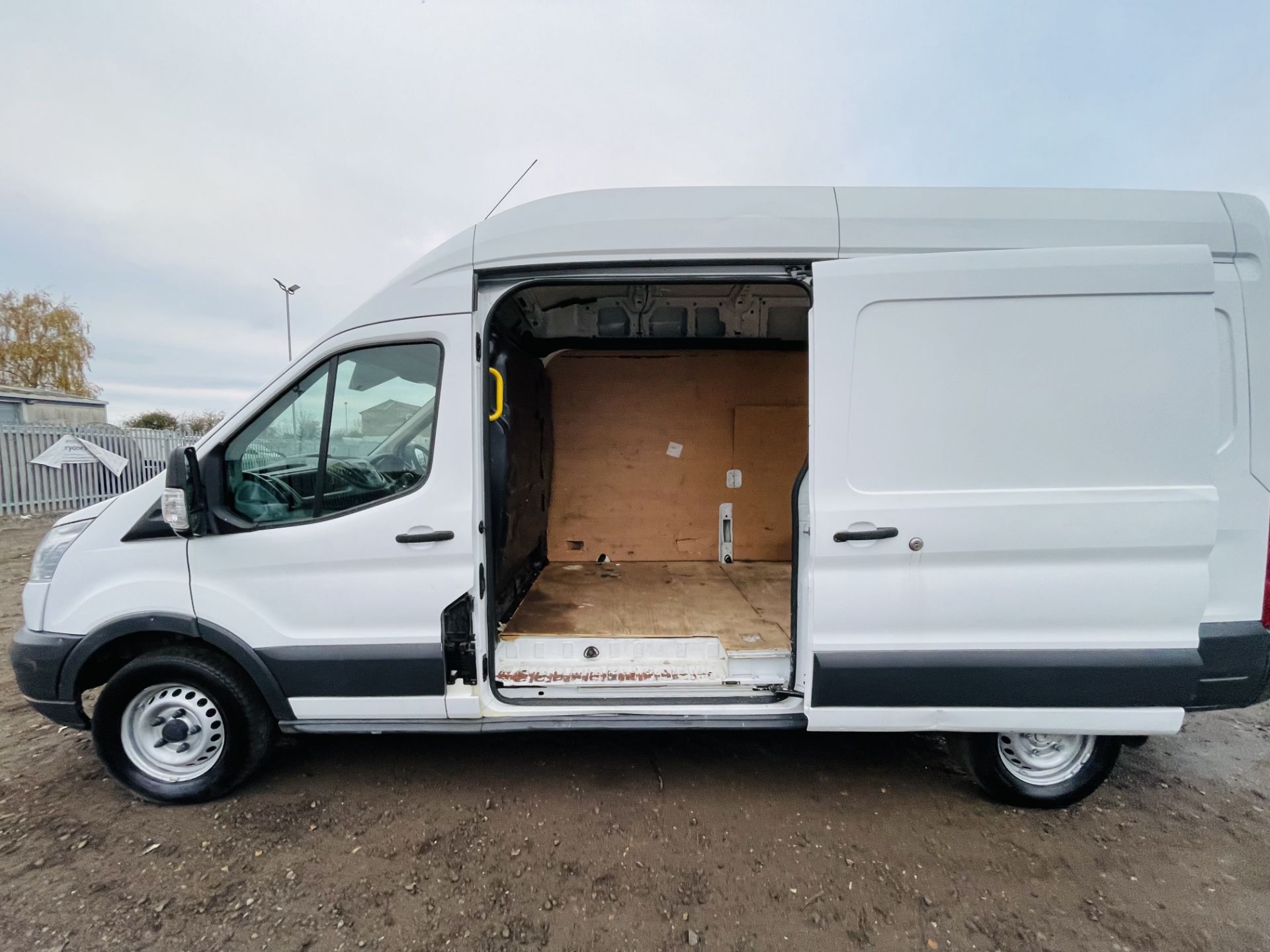 Ford Transit 2.2 TDCI T350 L3 H3 2015 '65 Reg' - Panel van - Long Wheel Base - Bluetooth Handsfree - Image 13 of 23