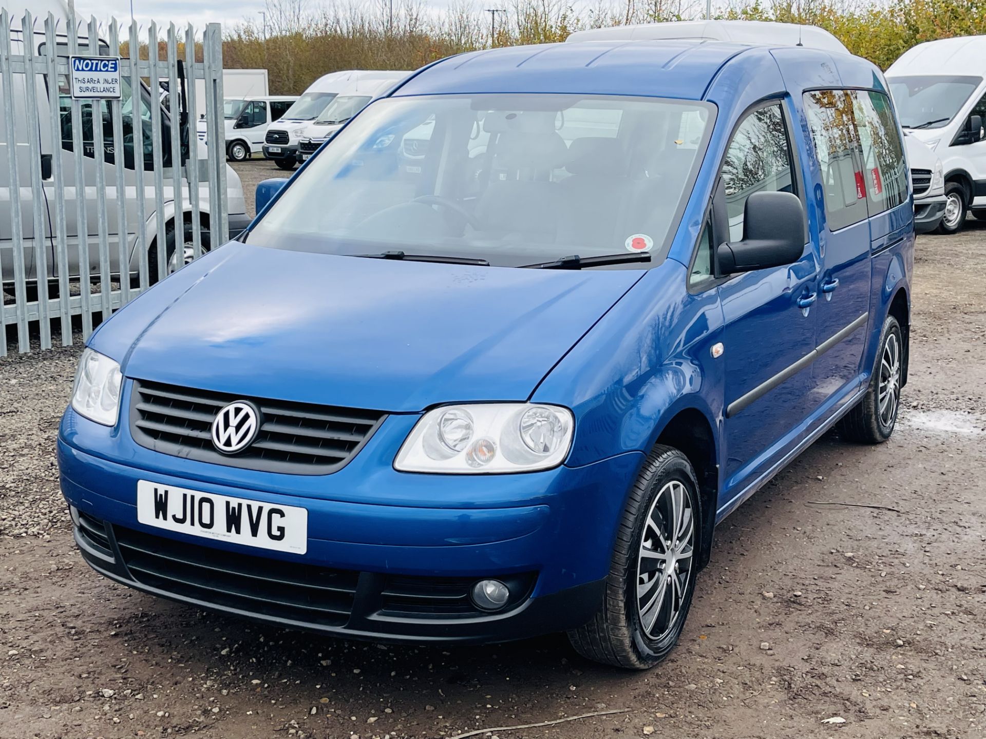 ** ON SALE ** Volkswagen Caddy Maxi Life 1.9 TDI *MPV* 2010 '10 Reg' Air Con - 5 Seats - No Vat - Image 6 of 26