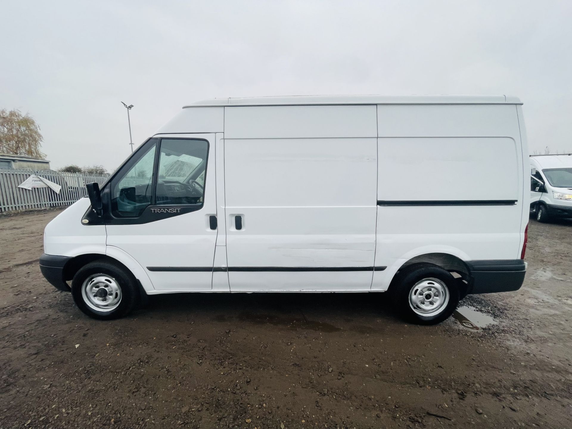 Ford Transit 2.2 TDCI 100 T300 L2 H2 2011 '61 Reg' - Panel Van - No Vat Save 20% - Image 6 of 19