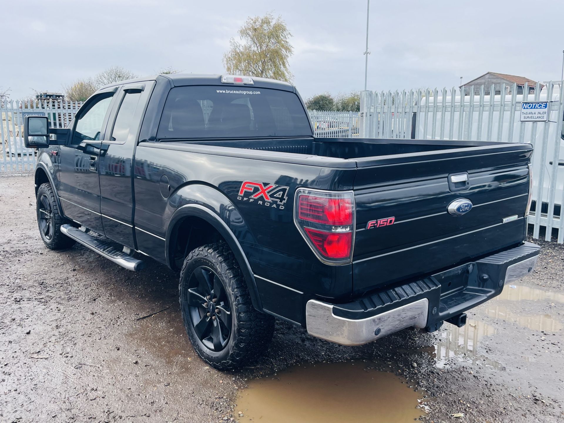 ** ON SALE ** Ford F-150 3.5L V6 SuperCab 4WD FX4 Edition '2012 Year' Colour Coded Package - FX4 - Image 12 of 32