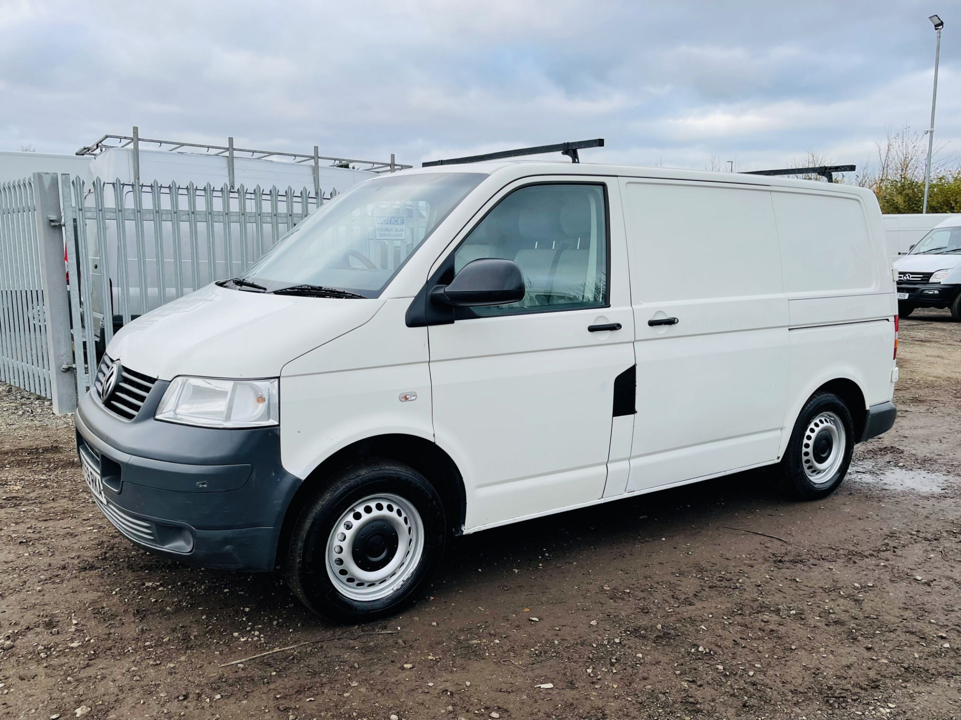 ** ON SALE ** Volkswagen Transporter T30 130 2.5 TDI L1 H1 2009 '59 Reg' Panel Van - LCV - Image 6 of 19