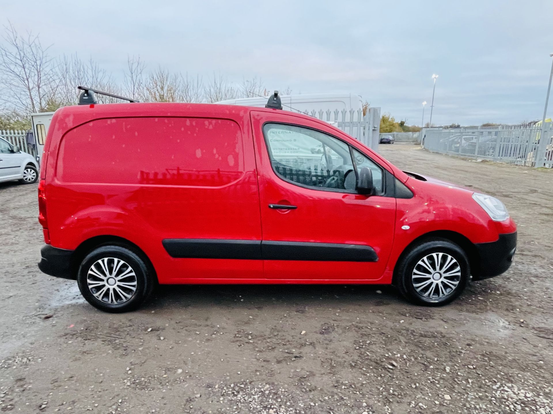 ** ON SALE **Citreon Berlingo LX 625 1.6 HDI 75 2011 '11 Reg' Panel Van - Elec Pack - Image 15 of 21