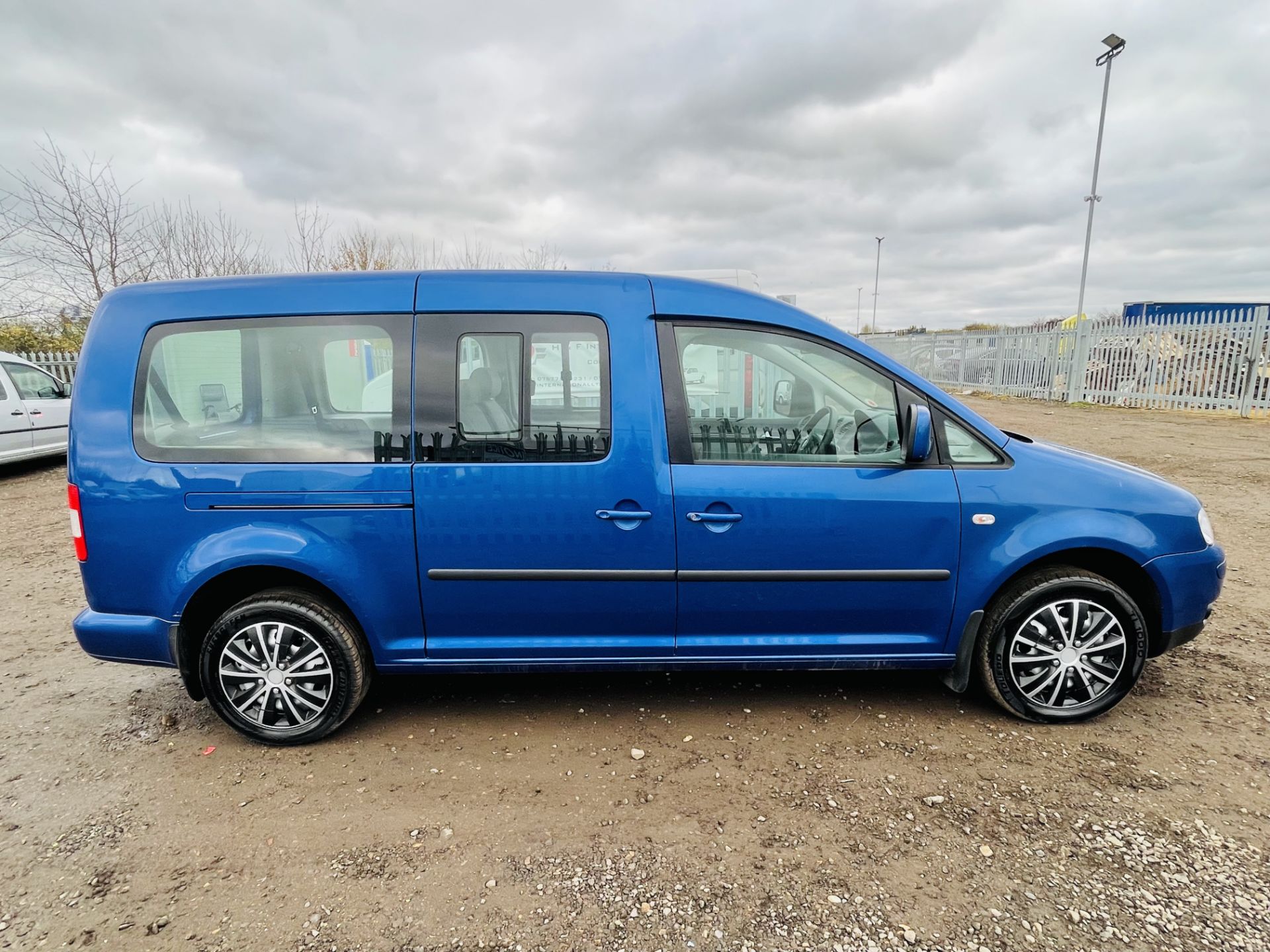 ** ON SALE ** Volkswagen Caddy Maxi Life 1.9 TDI *MPV* 2010 '10 Reg' Air Con - 5 Seats - No Vat - Image 20 of 26