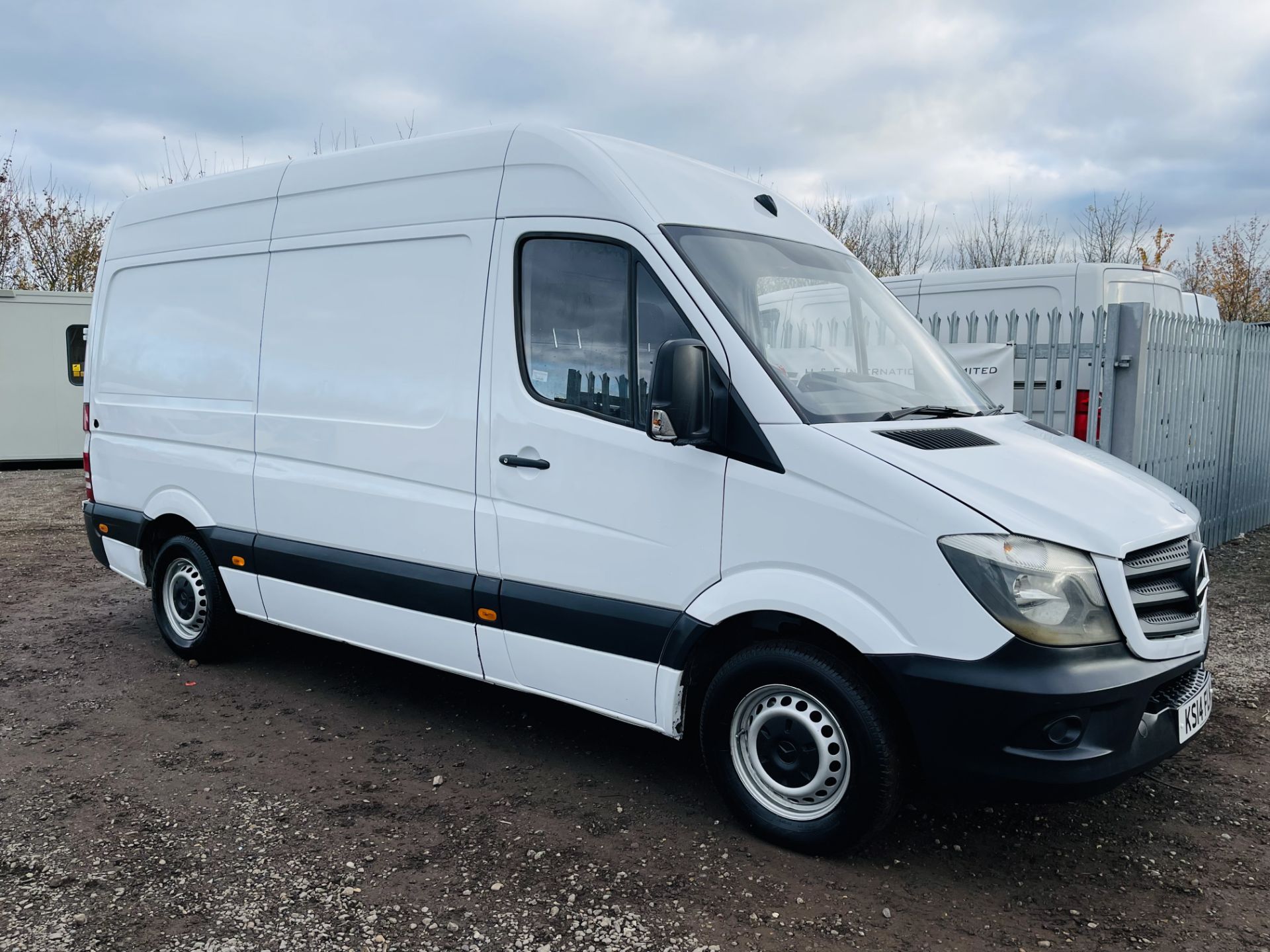 Mercedes-Benz Sprinter 2.1 313 CDI L2 H3 2014 '14 Reg' - Medium Wheel Base - High Roof - Image 15 of 18