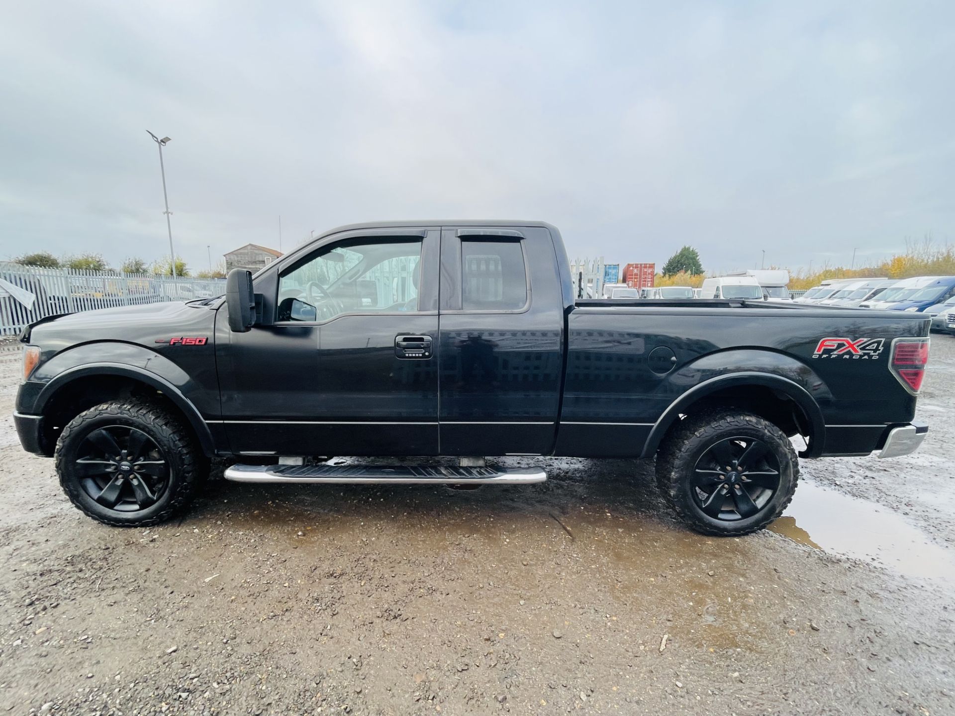 ** ON SALE ** Ford F-150 3.5L V6 SuperCab 4WD FX4 Edition '2012 Year' Colour Coded Package - FX4 - Image 13 of 32