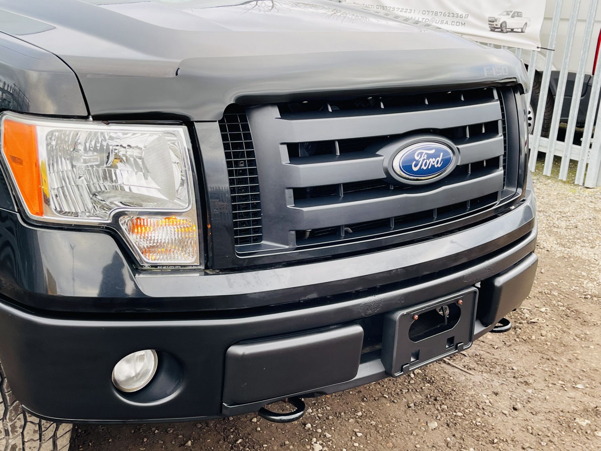 Ford F-150 5.4L V8 CrewCab 4WD FX4 Edition '2010 Year' Colour Coded Package - Top Spec - Image 5 of 24