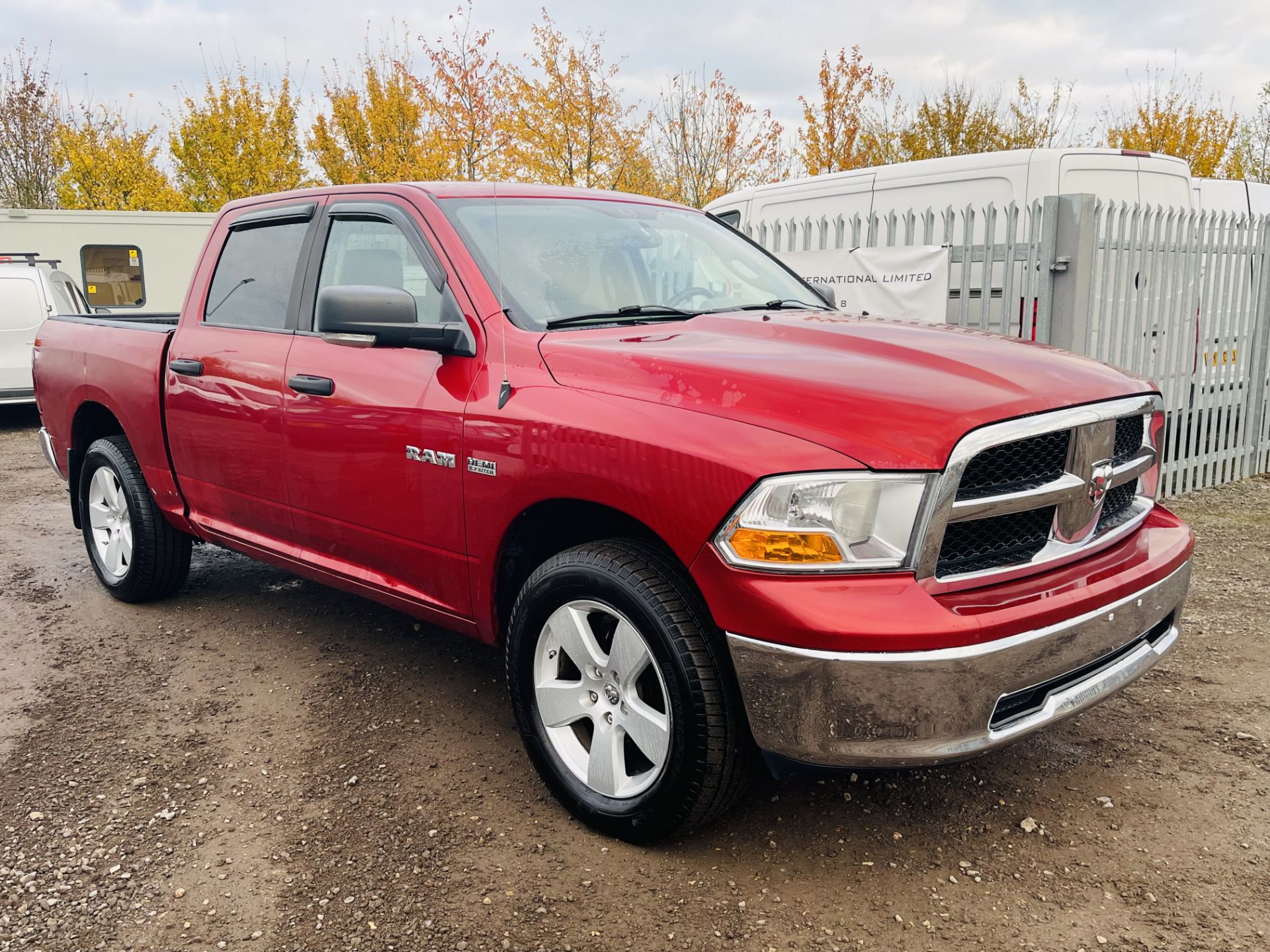 Dodge Ram 5.7 Hemi **SLT Edition** '2009 Year' 4WD Crew-Cab - A/C - 6 Seats - Cruise Control - Image 7 of 29