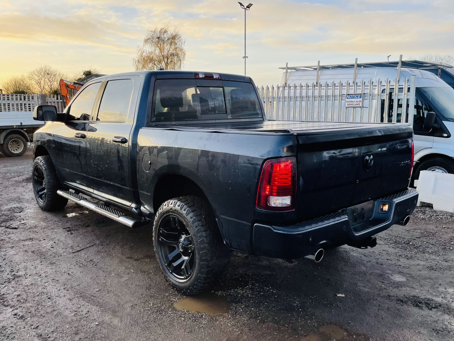 Dodge Ram 5.7 Hemi V8 4WD **Sport Edition** '2013 Year' - Sat Nav - A/C - Full sport spec - Image 24 of 36