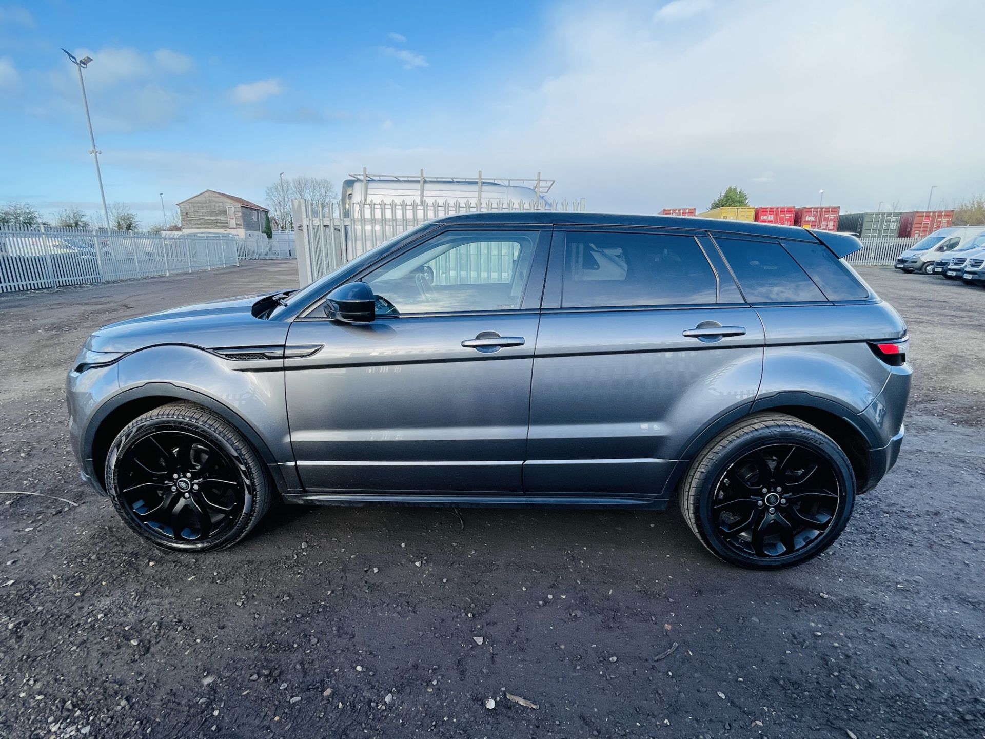 ** ON SALE ** Range Rover Evoque Dynamic 2.2 SD4 Commandshift 2015 '15 Reg' Sat Nav - Black Pack - - Image 7 of 38