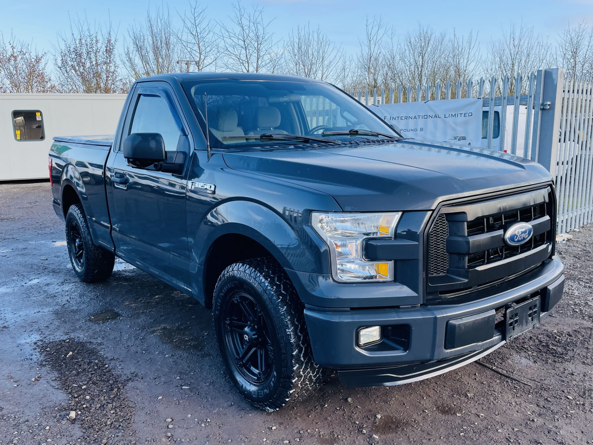 Ford F-150 3.5L V6 XL *Sport Edition '2016 year' Single Cab - Short Bed **ULTRA RARE** - Image 16 of 35