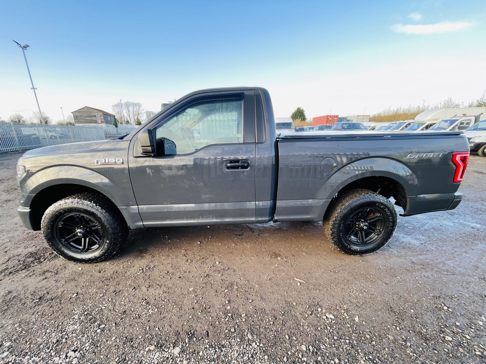 Ford F-150 3.5L V6 XL *Sport Edition '2016 year' Single Cab - Short Bed **ULTRA RARE** - Image 9 of 35
