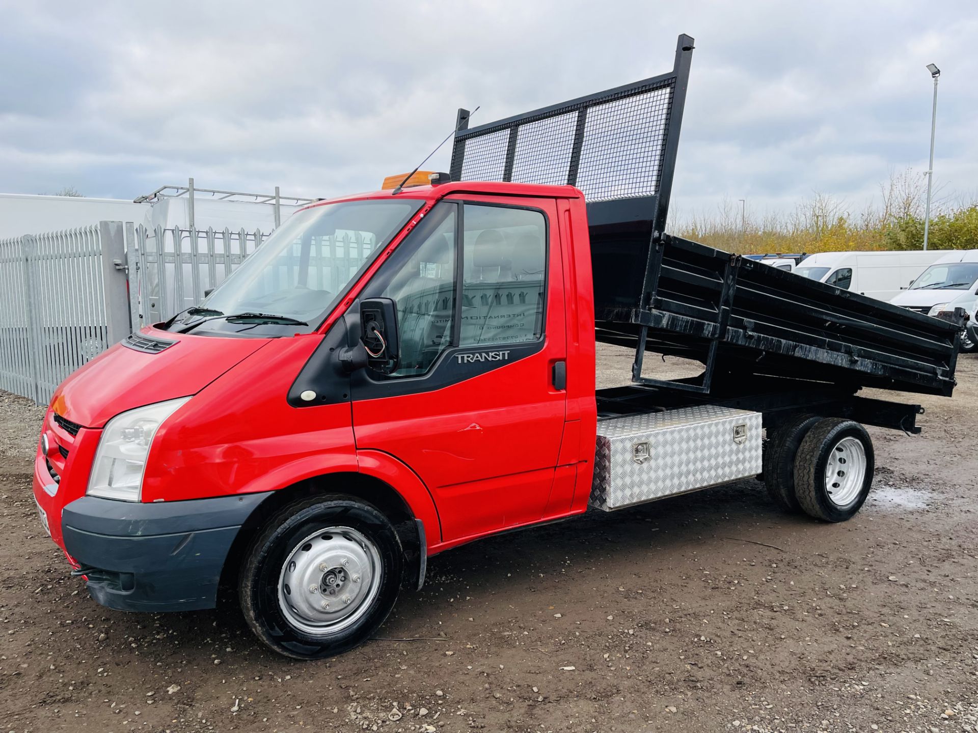 Ford Transit 2.2 TDCI 100 RWD L2 T350 2012 '12 Reg' ** TIPPER ** Twin Rear Axle - no vat save 20% - Image 5 of 20