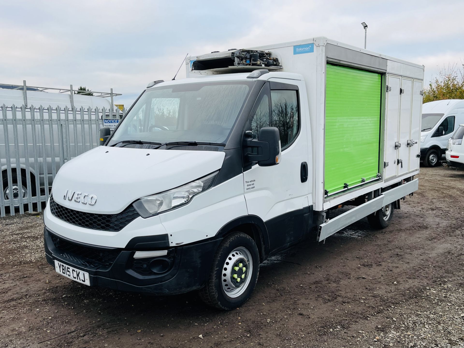 ** ON SALE ** Iveco Daily 35S11 L2 2.3 HPI **Automatic** 105 Bhp 2015 '15 Reg' GAH Fridge - - Image 4 of 23