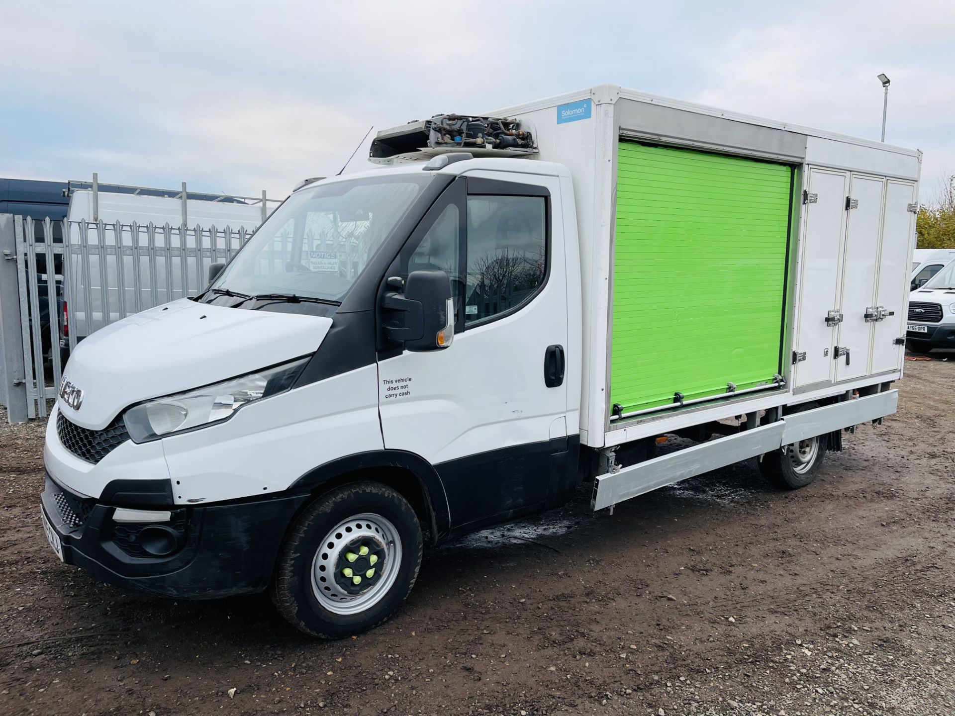** ON SALE ** Iveco Daily 35S11 L2 2.3 HPI **Automatic** 105 Bhp 2015 '15 Reg' GAH Fridge - - Image 5 of 23
