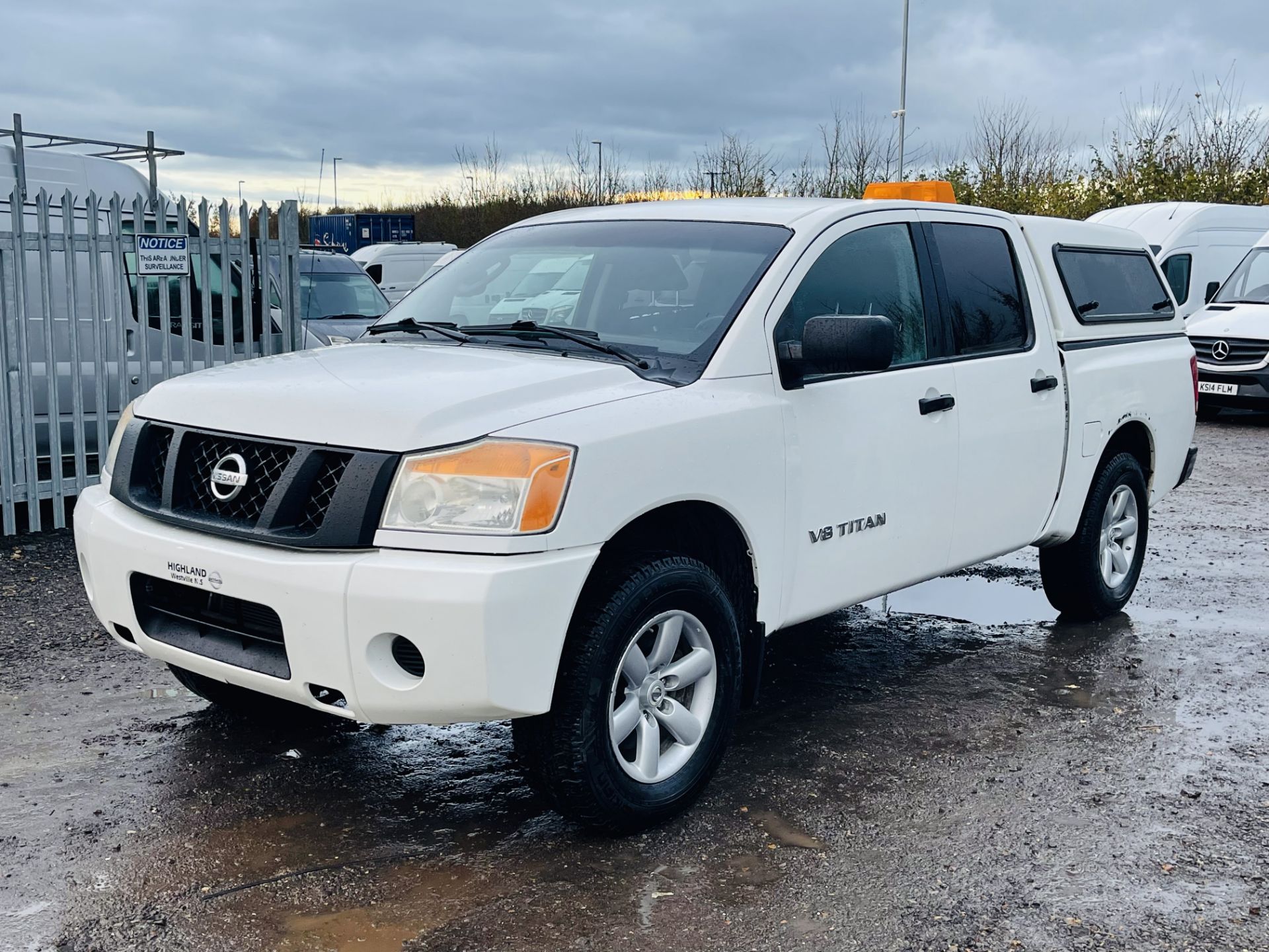 Nissan Titan 5.6L V8 Crew-Cab 4WD '2011 Year' - A/C - 6 Seats - Cruise Control - **ULTRA RARE**