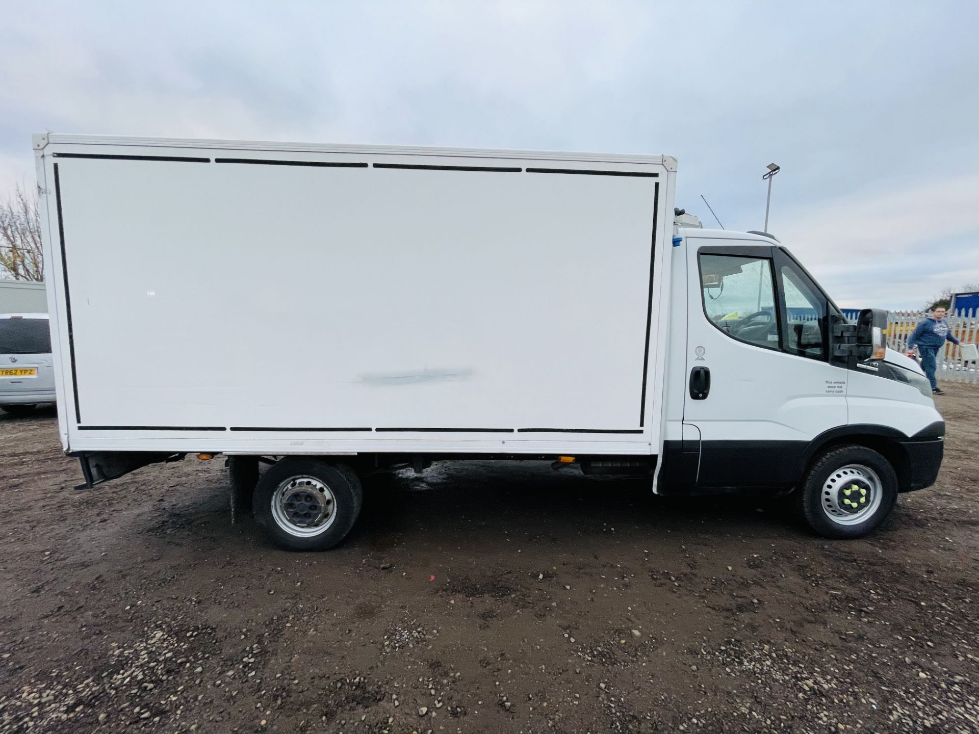 ** ON SALE ** Iveco Daily 35S11 L2 2.3 HPI **Automatic** 105 Bhp 2015 '15 Reg' GAH Fridge - - Image 13 of 23