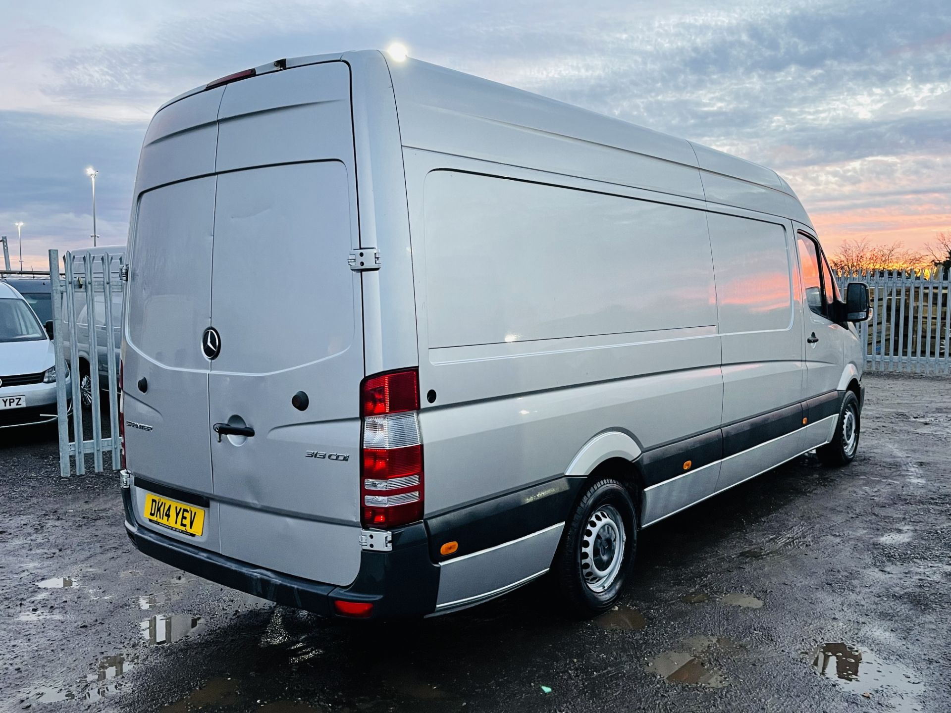 Mercedes Benz Sprinter 2.1 313 CDI L3 H3 2014 '14 Reg' - Metallic Silver - Image 13 of 18