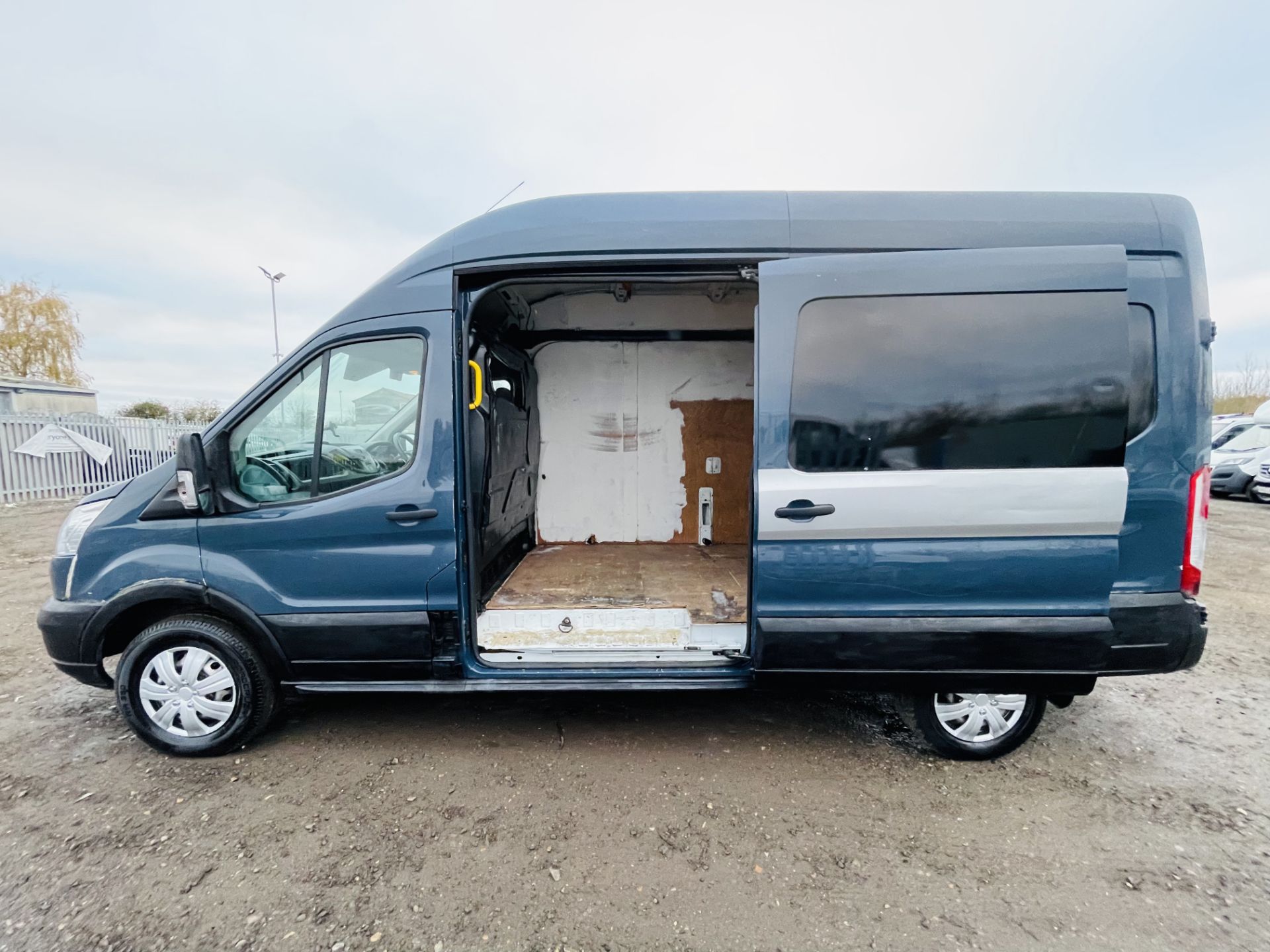 ** ON SALE ** Ford Transit 2.2 TDCI 125 T350 L3 H3 2014 '14 Reg' - Panel Van - No Vat Save 20% - Image 10 of 21